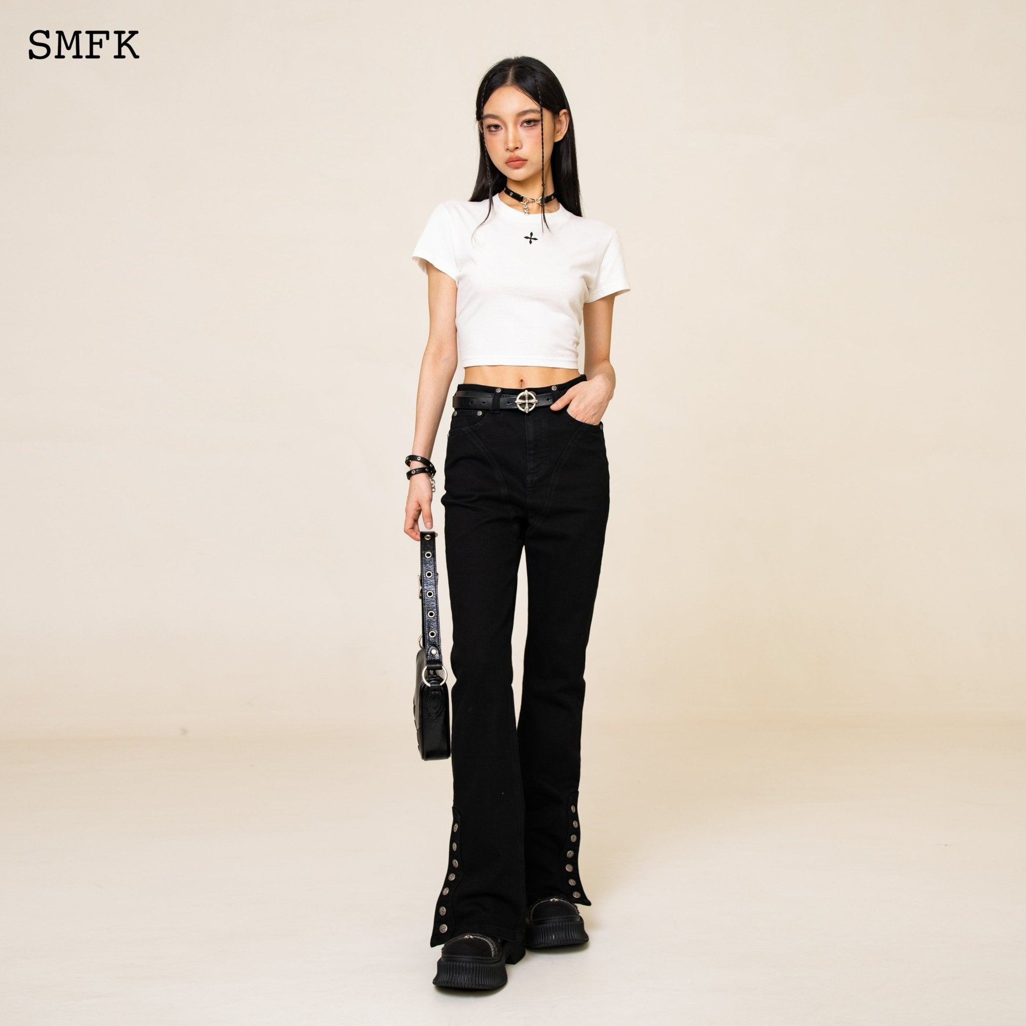 SMFK Compass Cross Slim-Fit Tee In White | MADA IN CHINA