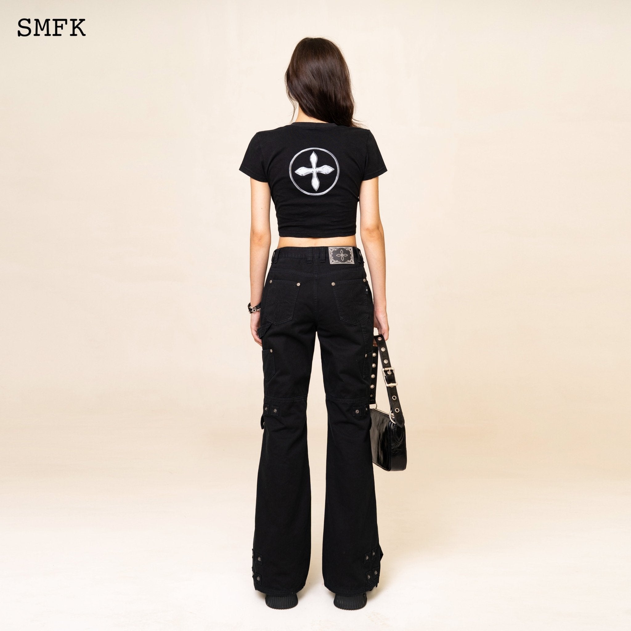 SMFK Compass Cross Slim-Fit Tee | MADA IN CHINA