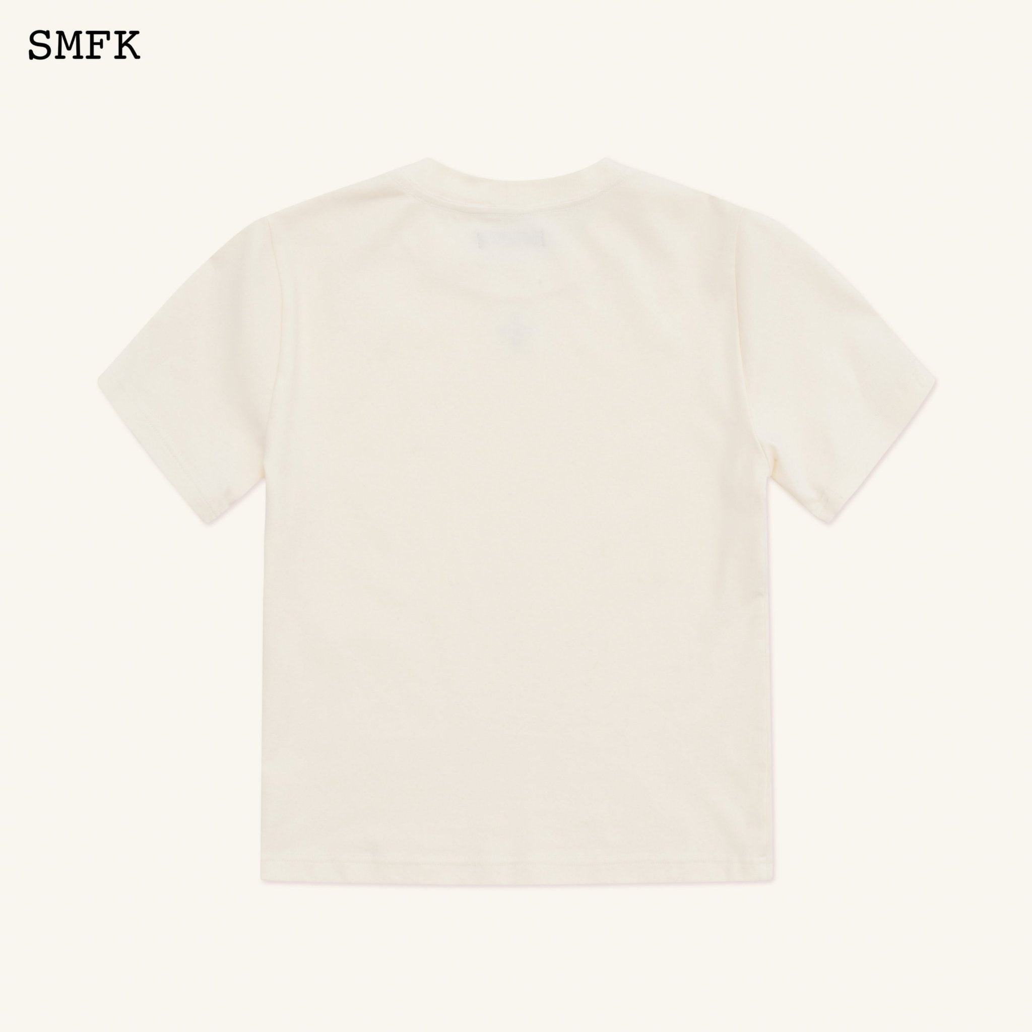 SMFK Compass Hug Slim-Fit Tee In White | MADA IN CHINA