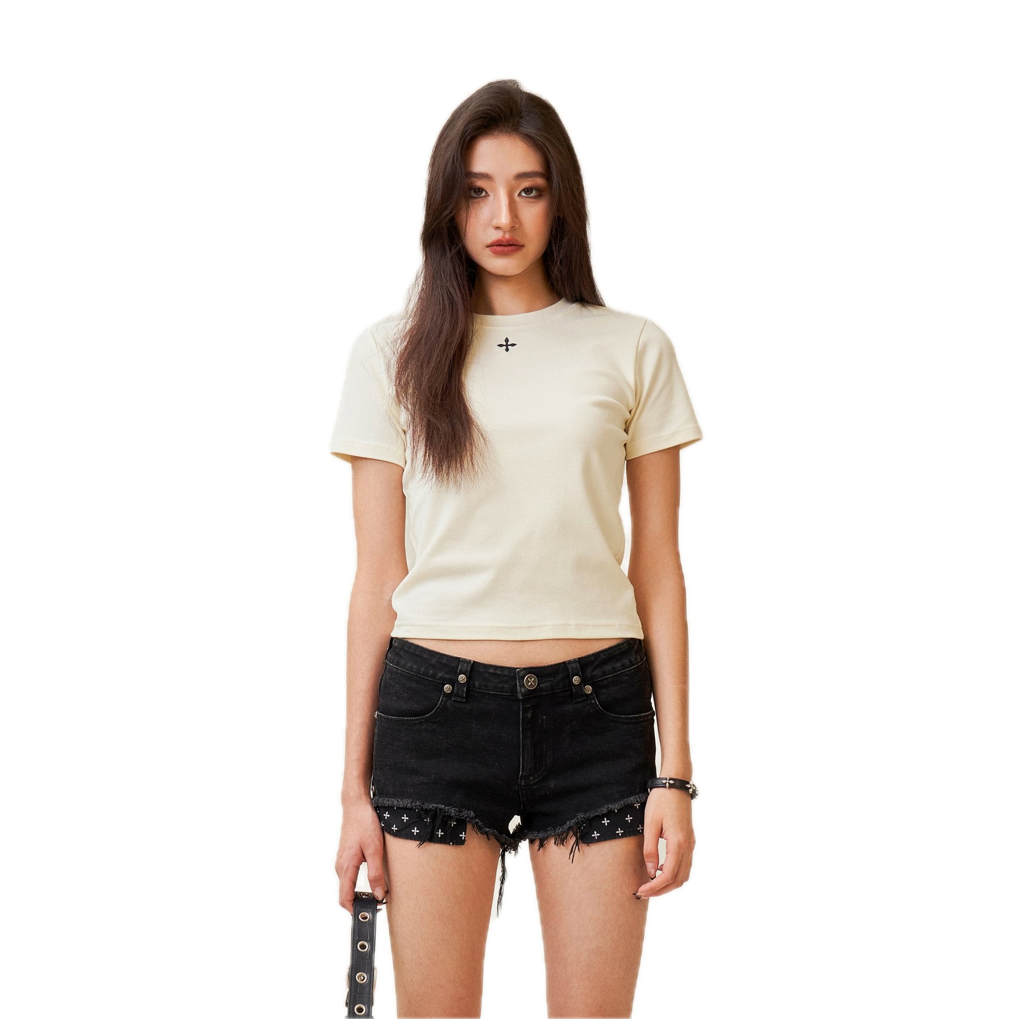 SMFK Compass Hug Slim-Fit Tee In White | MADA IN CHINA