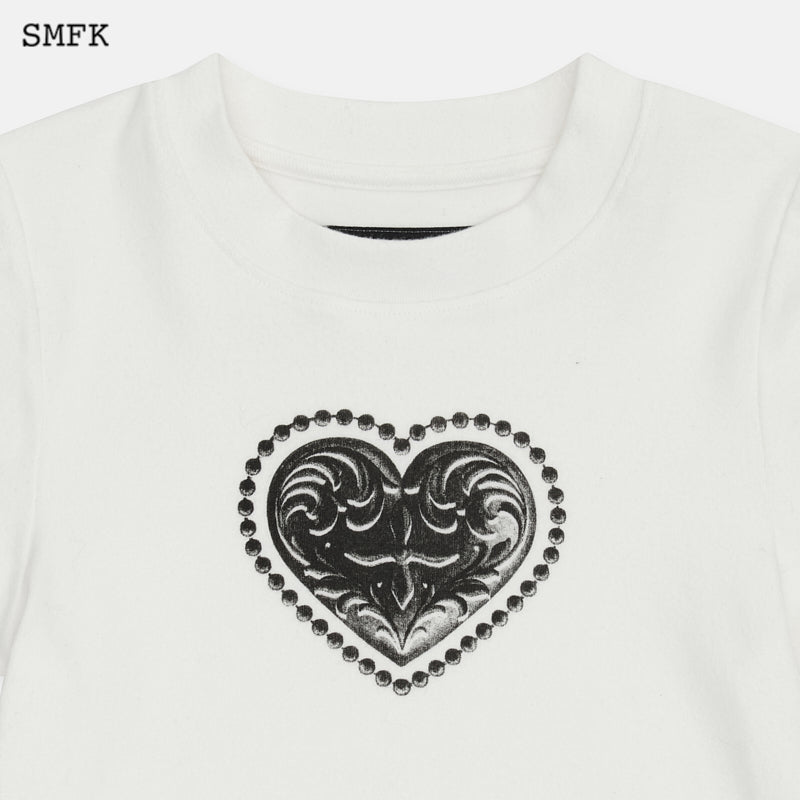 SMFK Compass Love Sculpture Short Body Tee White | MADA IN CHINA