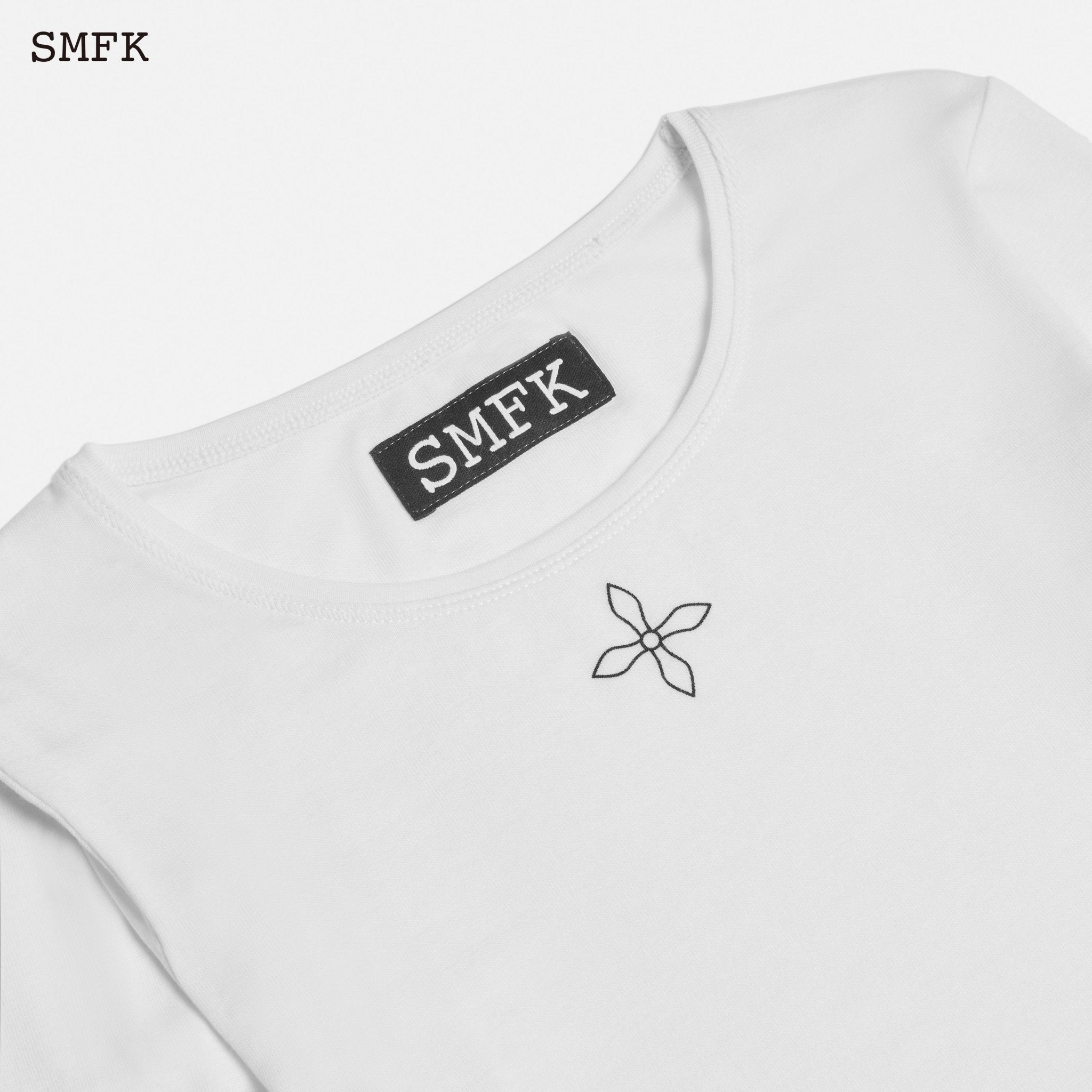 SMFK Compass Midnight Flower Wool Knit Sky White | MADA IN CHINA