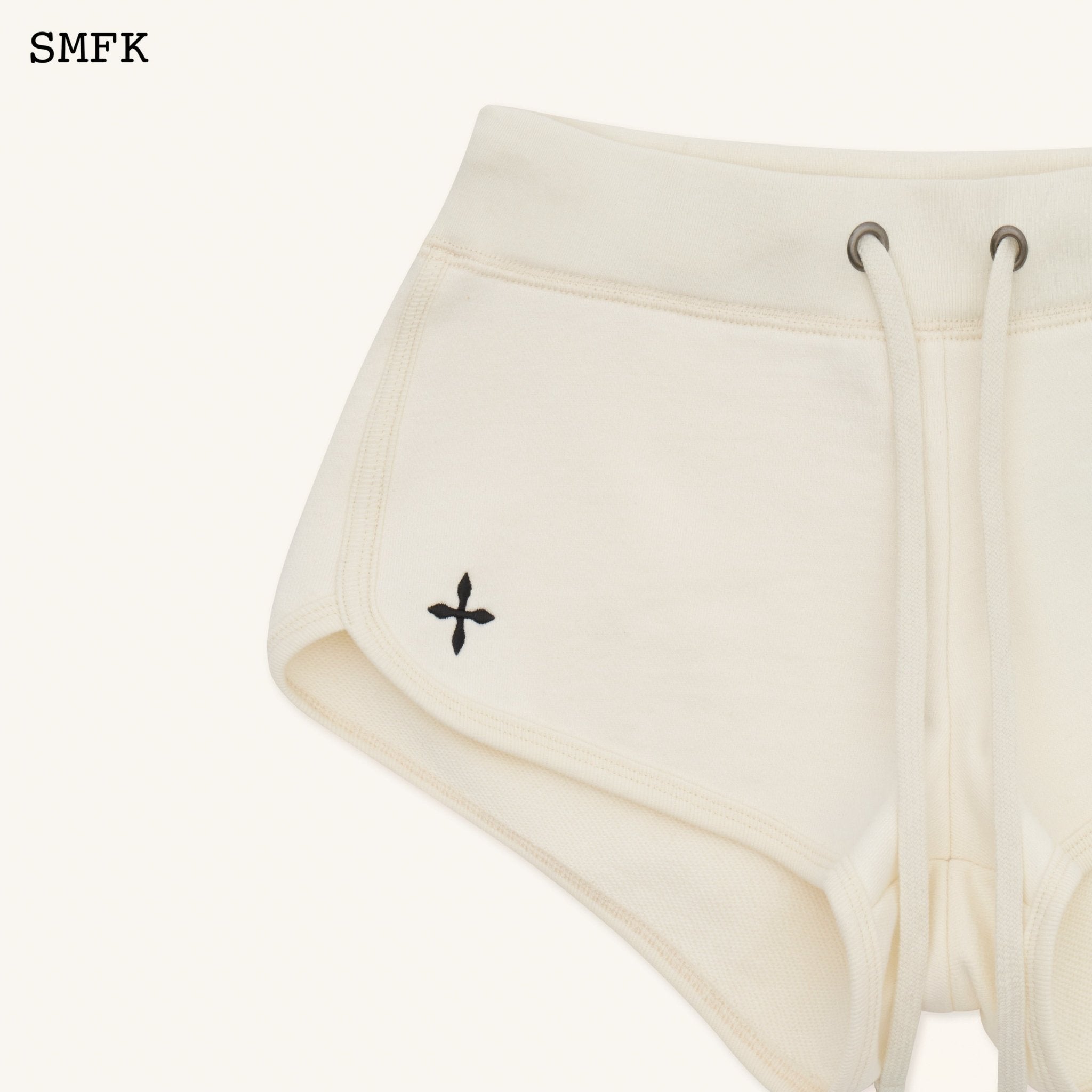 SMFK Compass Rove Stray Low-rise Running Shorts White | MADA IN CHINA