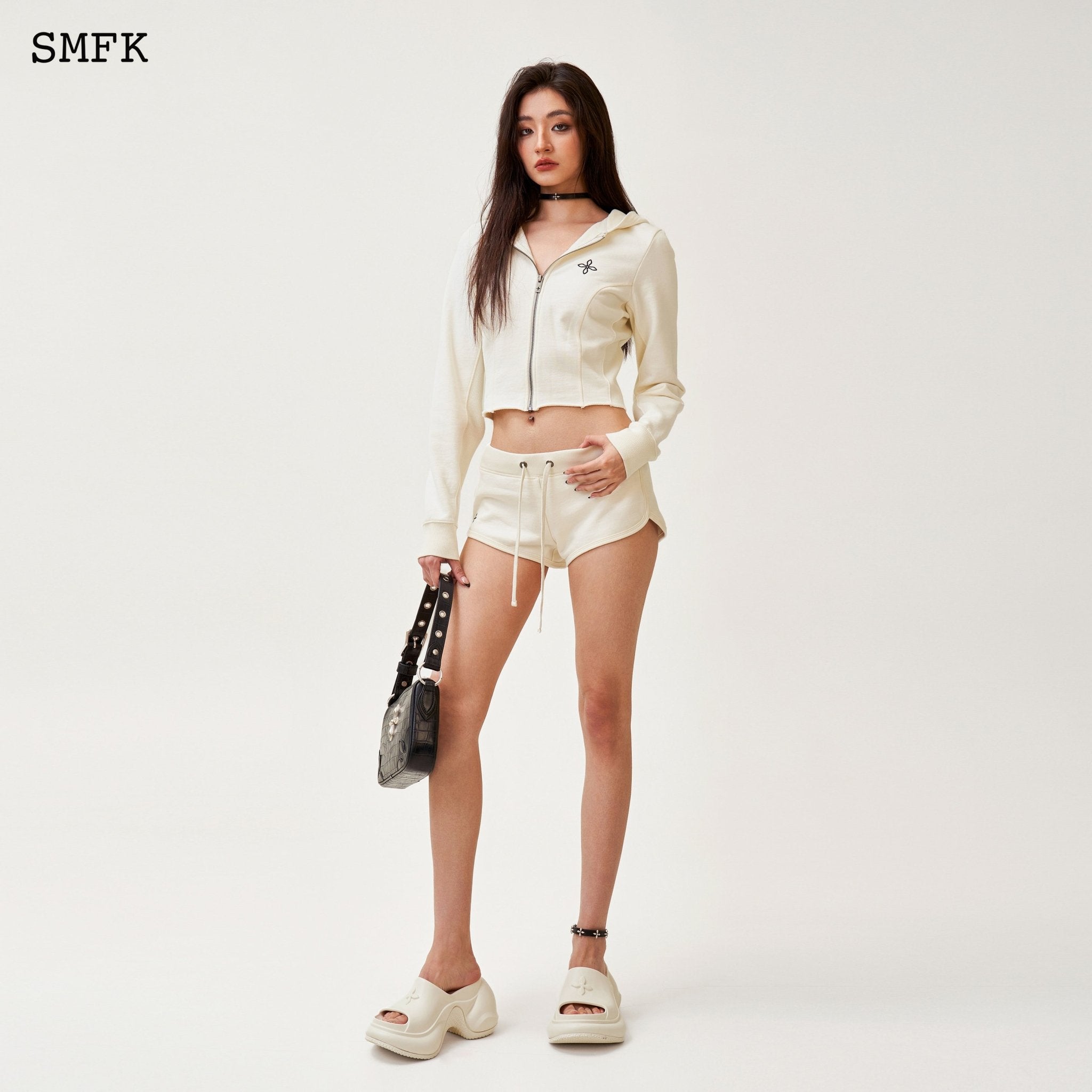 SMFK Compass Rove Stray Low-rise Running Shorts White | MADA IN CHINA