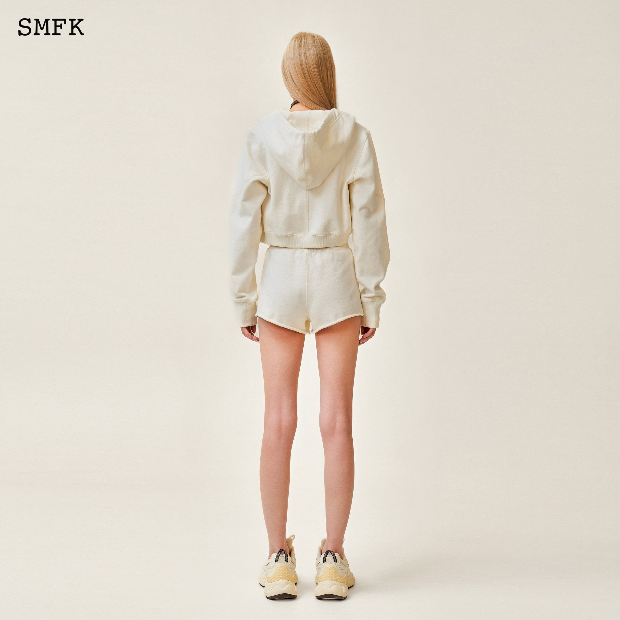 SMFK Compass Rove Stray Slim-Fit Sporty Shorts White | MADA IN CHINA