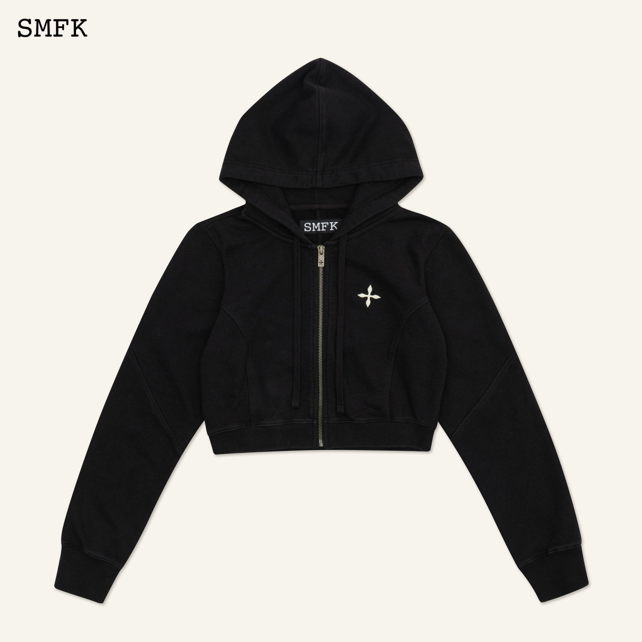 SMFK Compass Rush Short Sporty Hoodie In Black | MADA IN CHINA