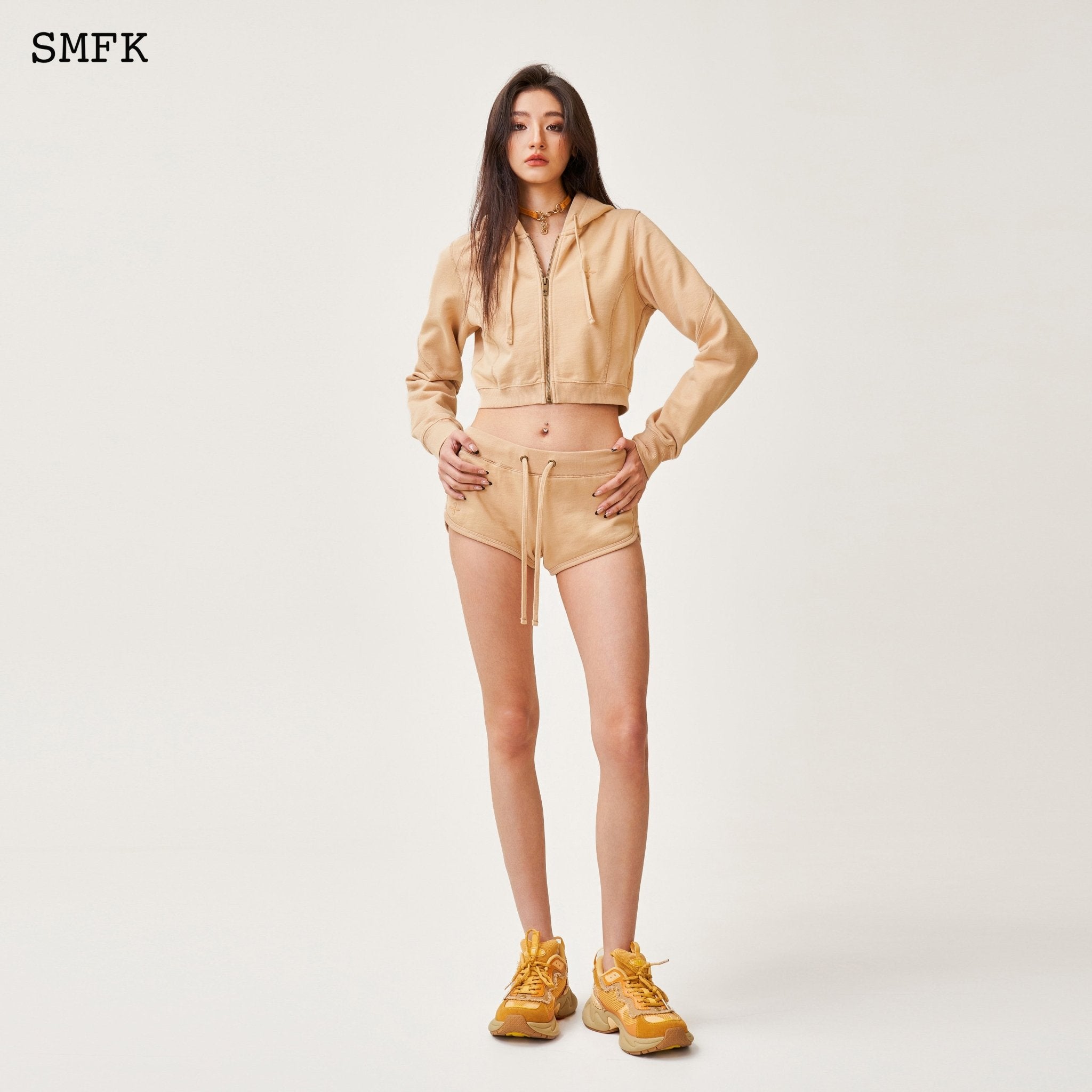 SMFK Compass Rush Short Sporty Hoodie In Sand | MADA IN CHINA