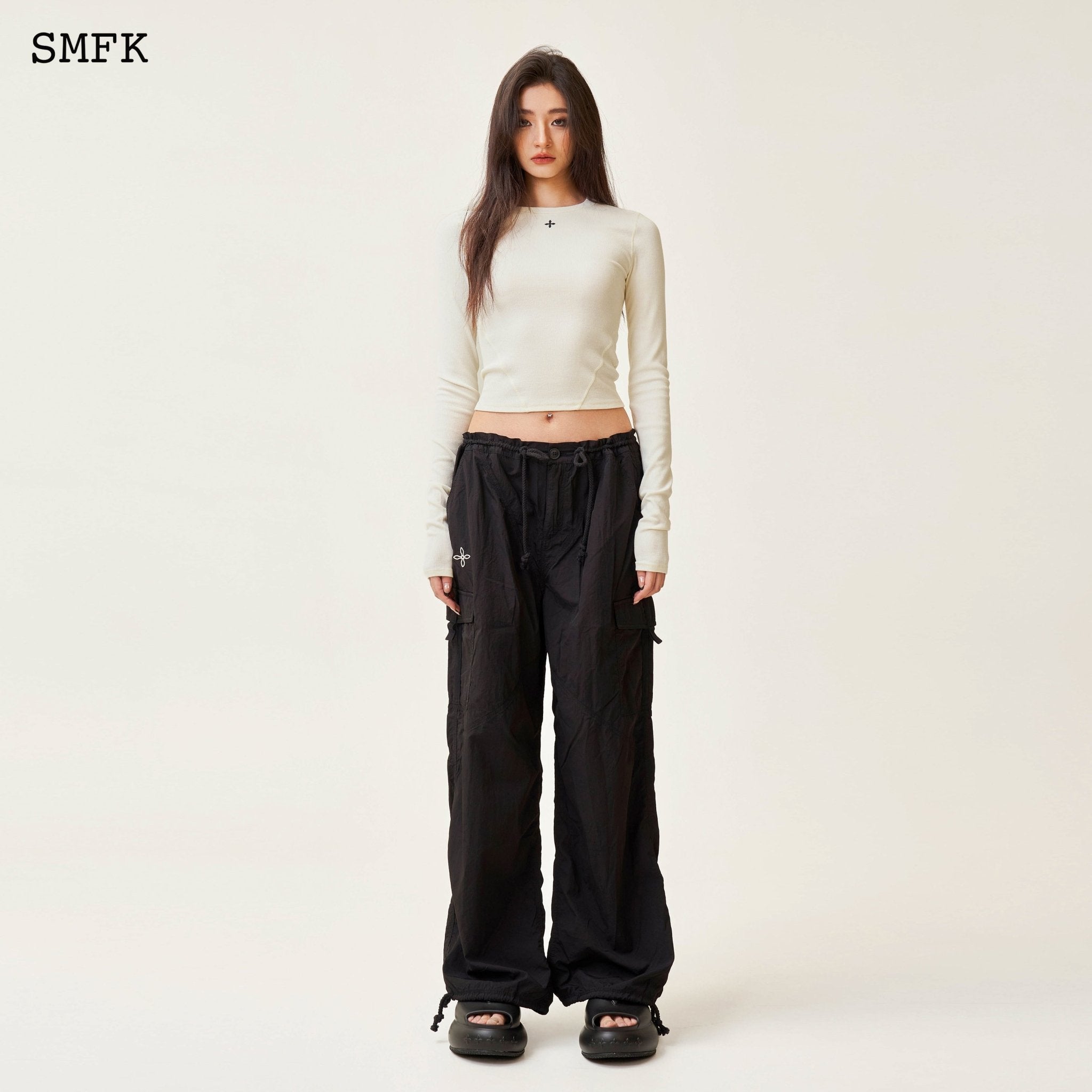 SMFK Compass Rush Slim Fit Sports Top In White | MADA IN CHINA