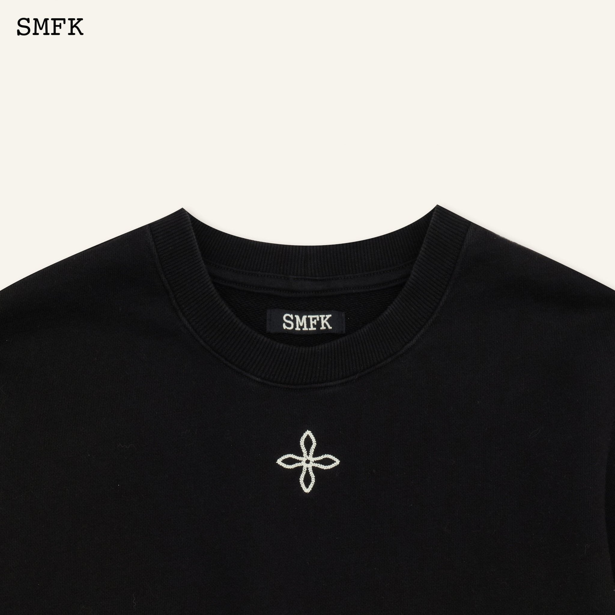 SMFK Compass Rush Slim Fit Sweatshirt Black | MADA IN CHINA