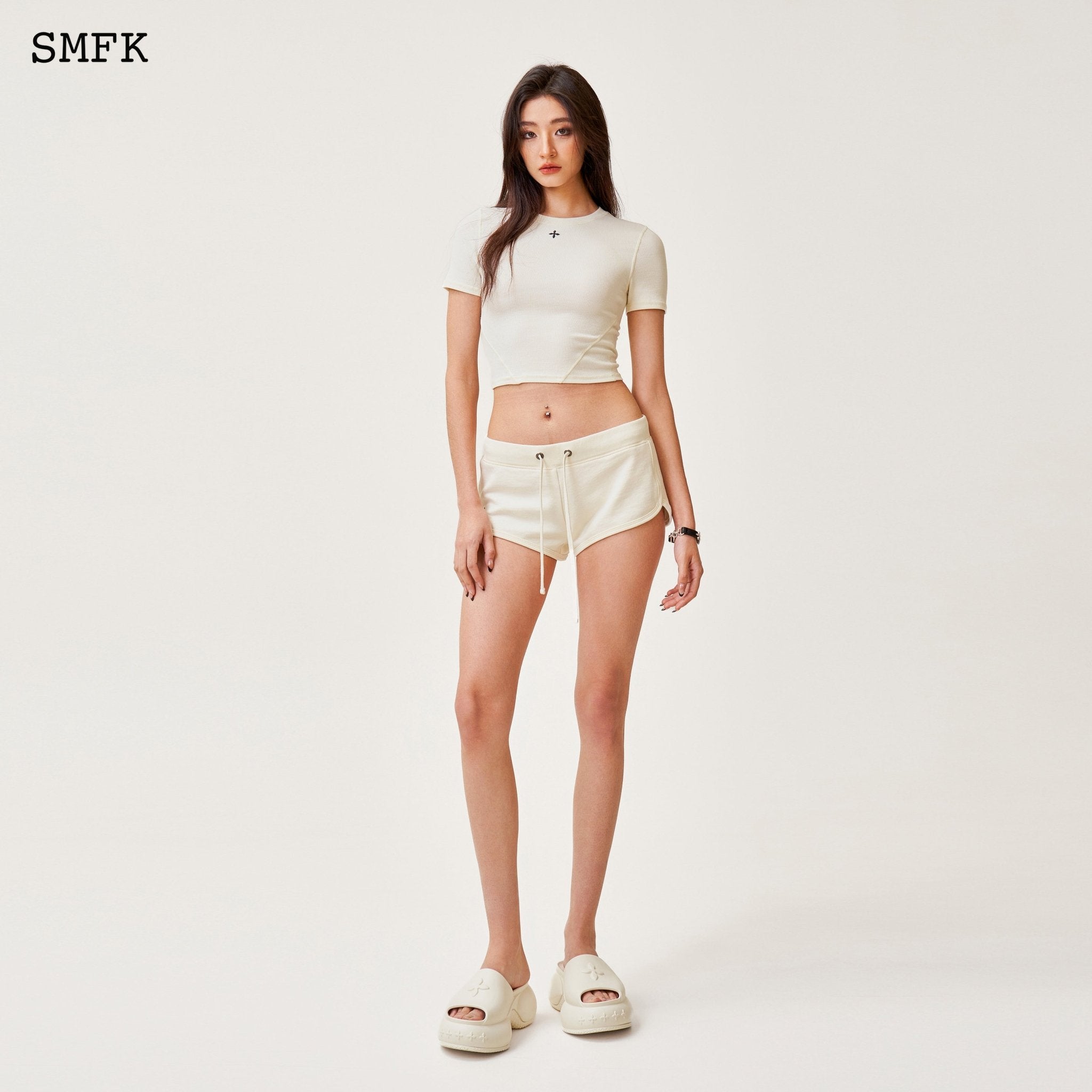 SMFK Compass Rush Slim-Fit Tee In White | MADA IN CHINA