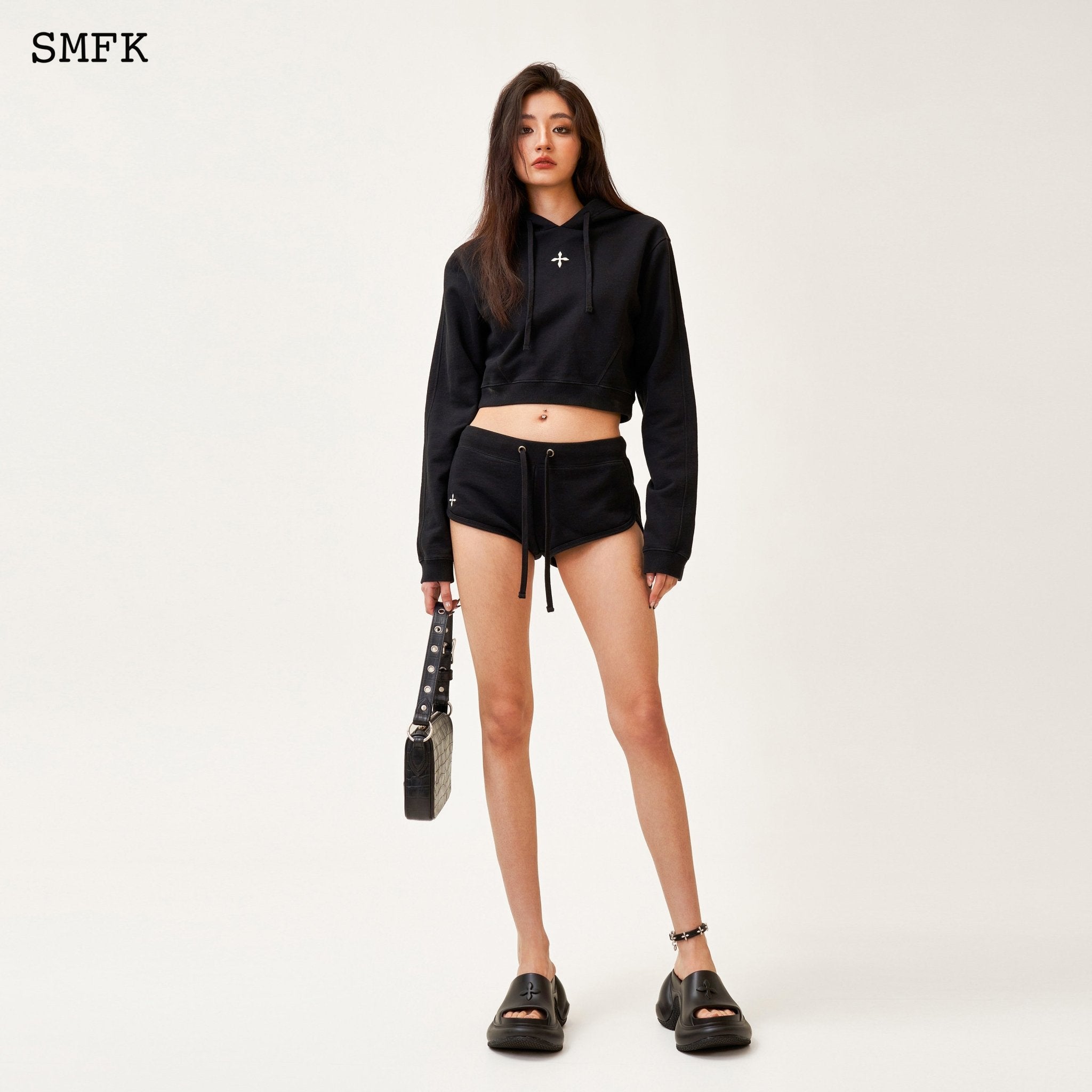 SMFK Compass Rush Training Hoodie In Black | MADA IN CHINA