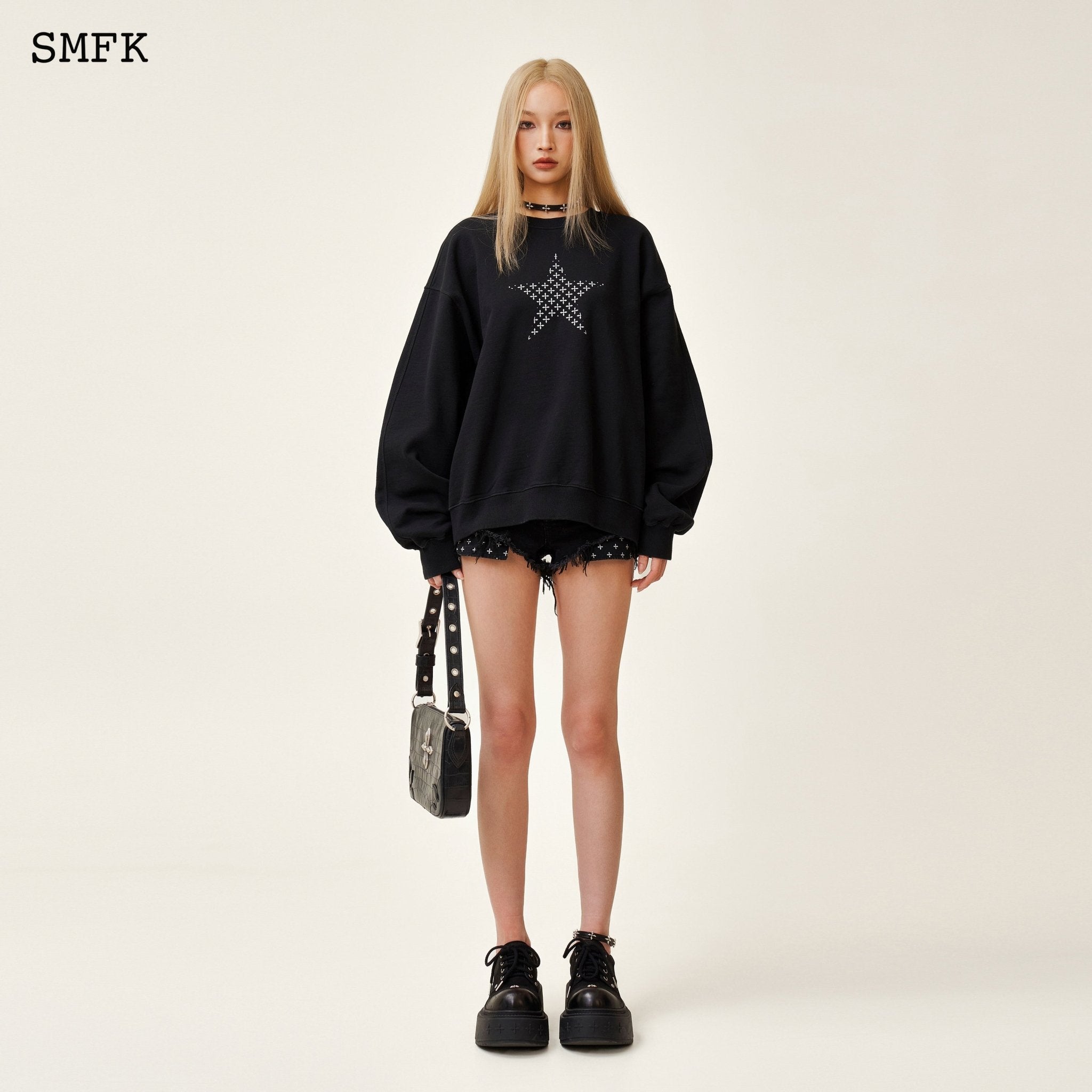 SMFK Compass Star Garden Classic Sports Black Sweatshirt | MADA IN CHINA