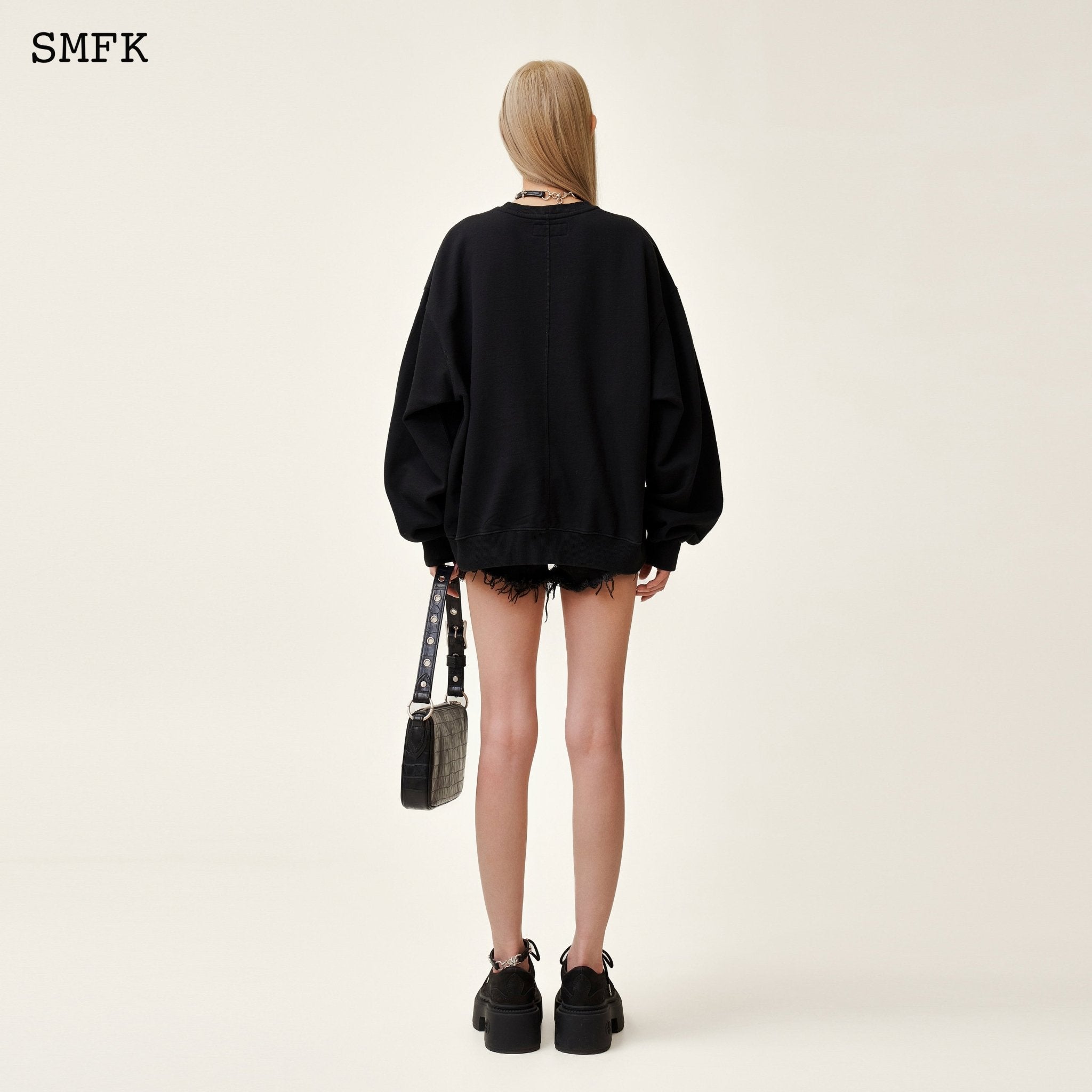 SMFK Compass Star Garden Classic Sports Black Sweatshirt | MADA IN CHINA