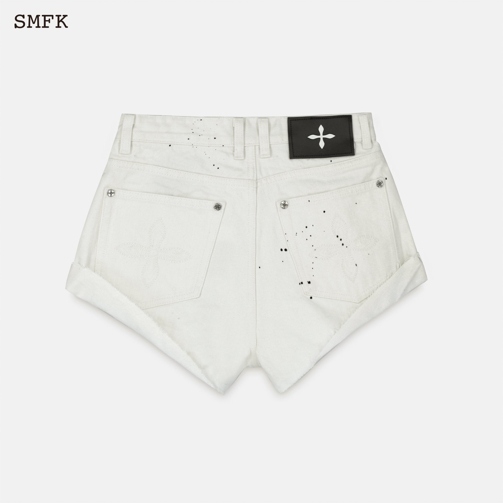 SMFK Compass Straight Leg Shorts White | MADA IN CHINA