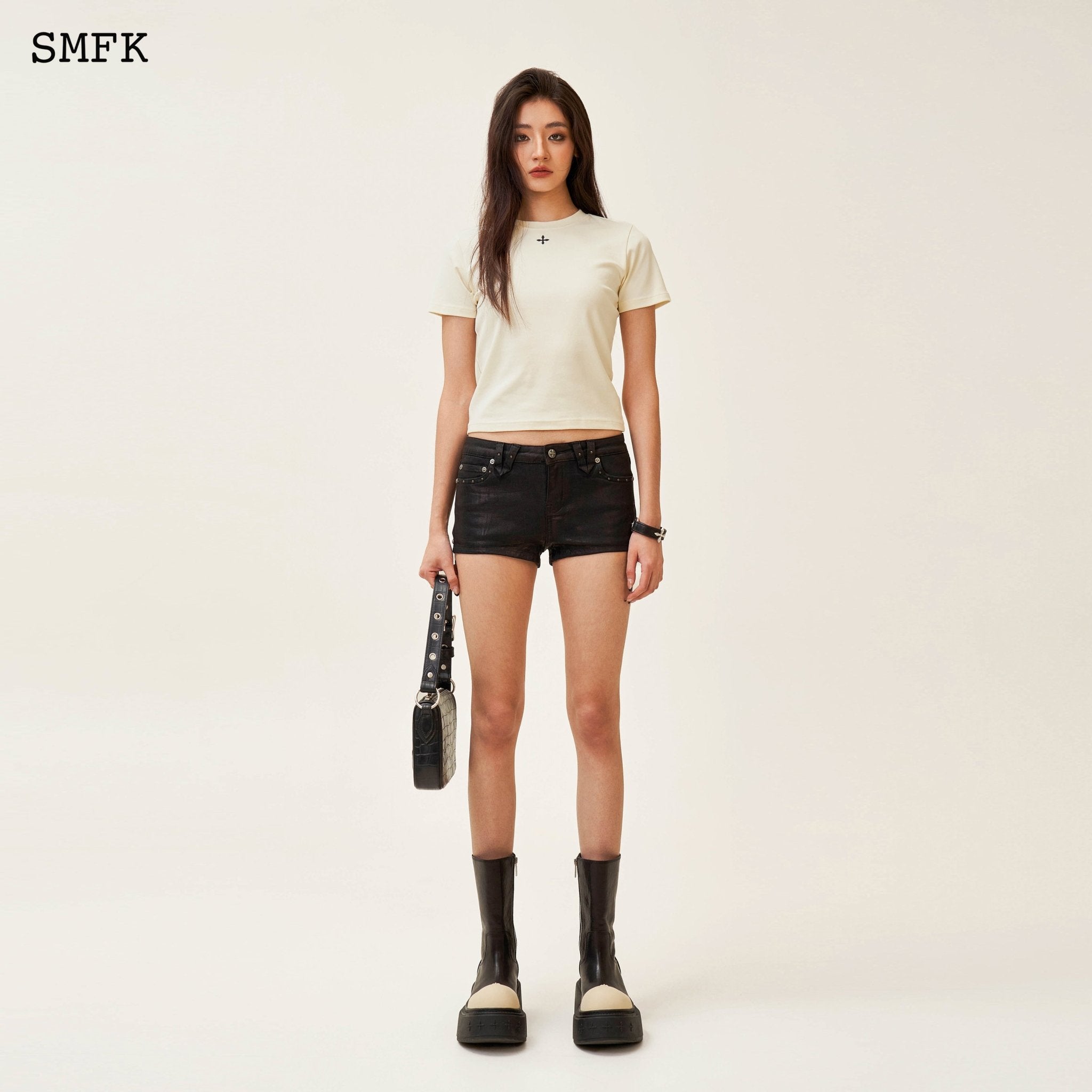 SMFK Compass Tarpan Lightning Black Short Jeans | MADA IN CHINA