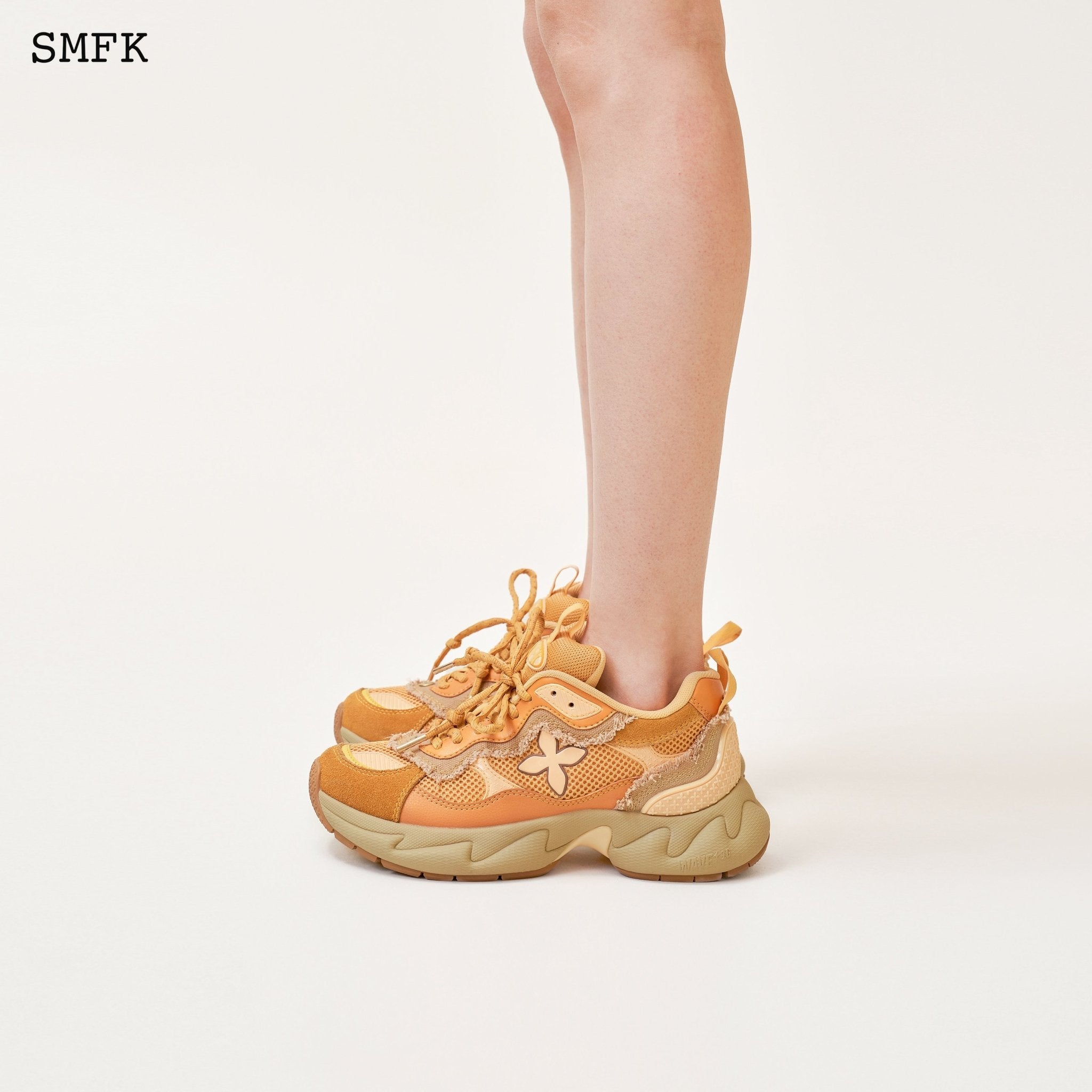 SMFK Compass Wave Retro Jogging Shoes In Brown | MADA IN CHINA