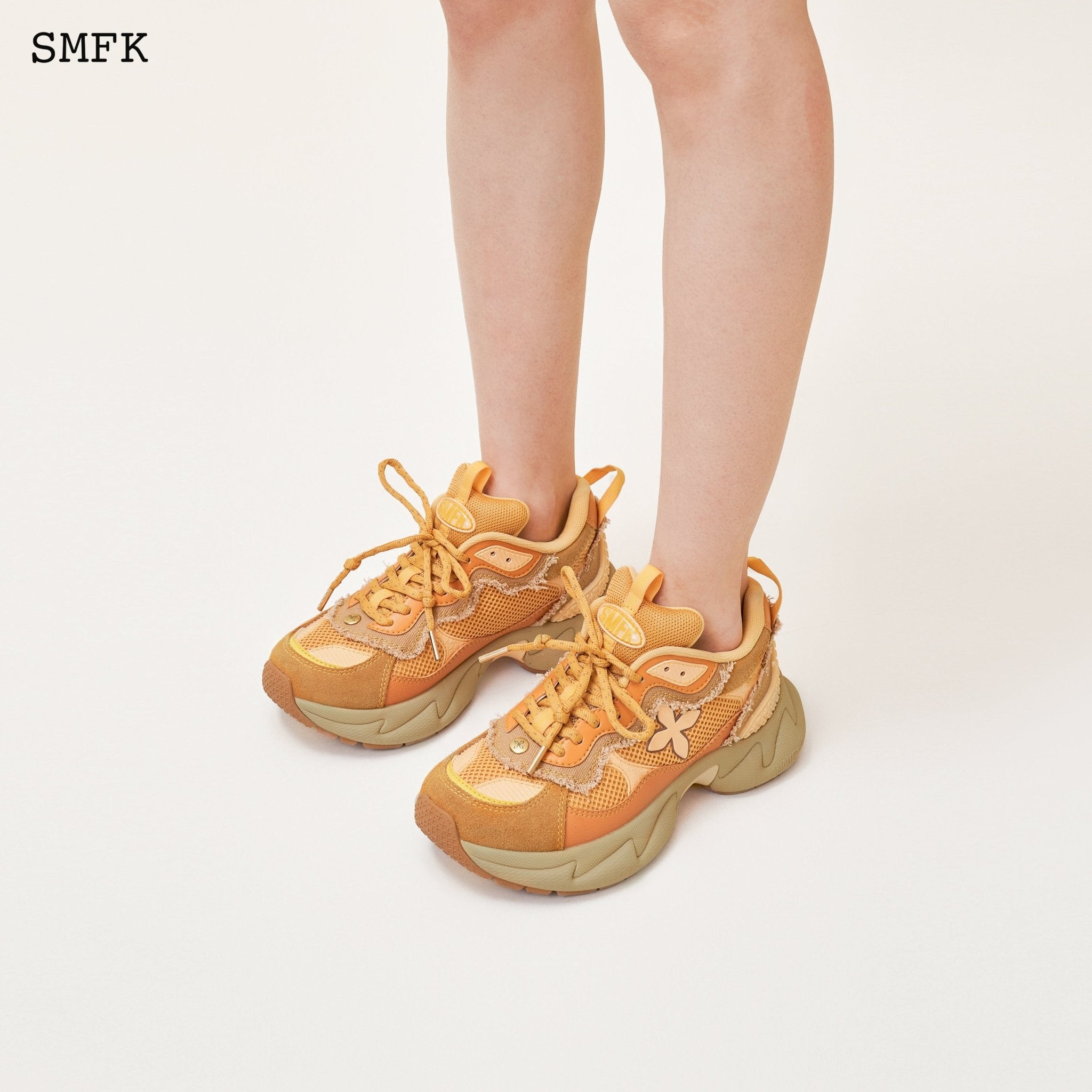 SMFK Compass Wave Retro Jogging Shoes In Brown | MADA IN CHINA