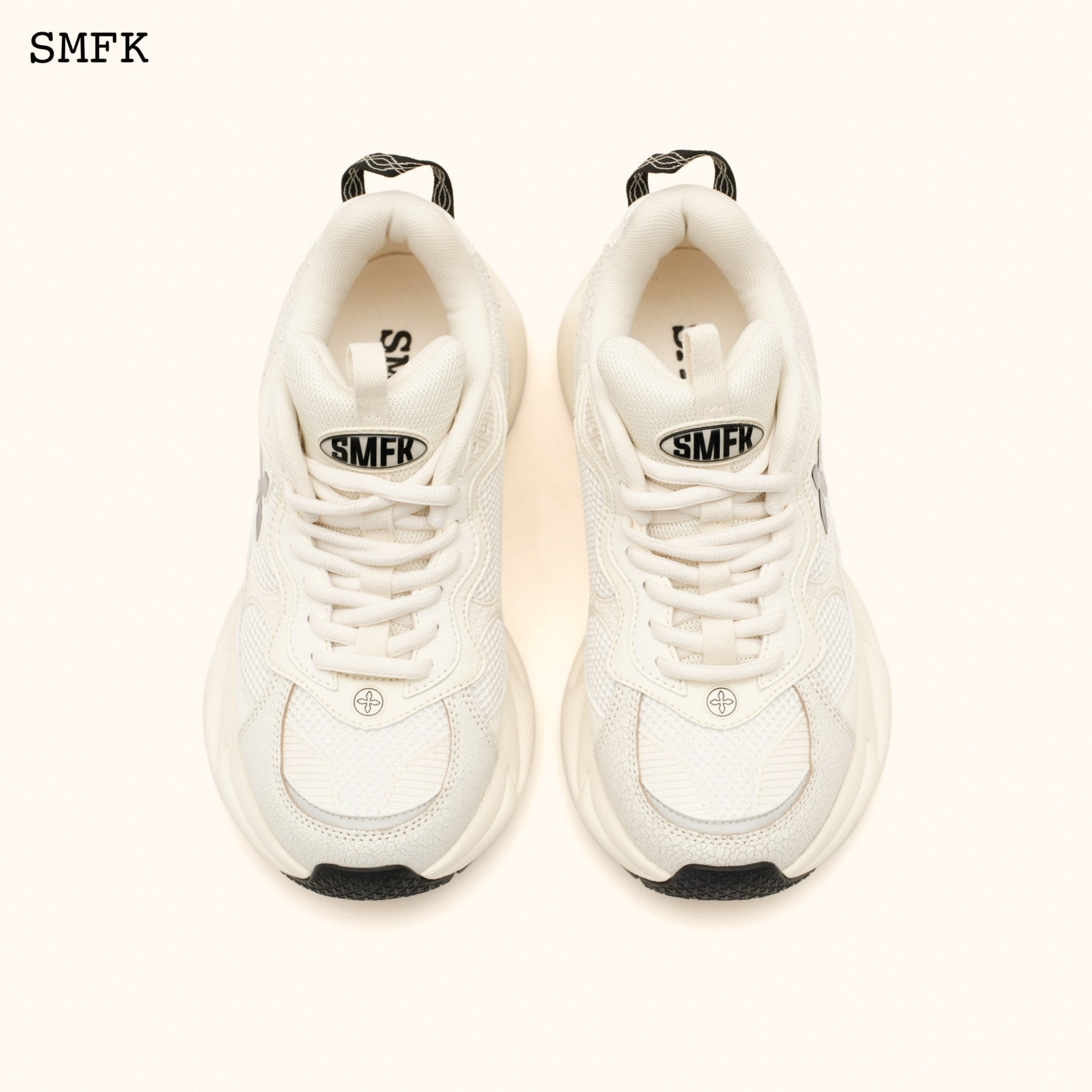 SMFK Compass Wave Retro Jogging Shoes In White | MADA IN CHINA