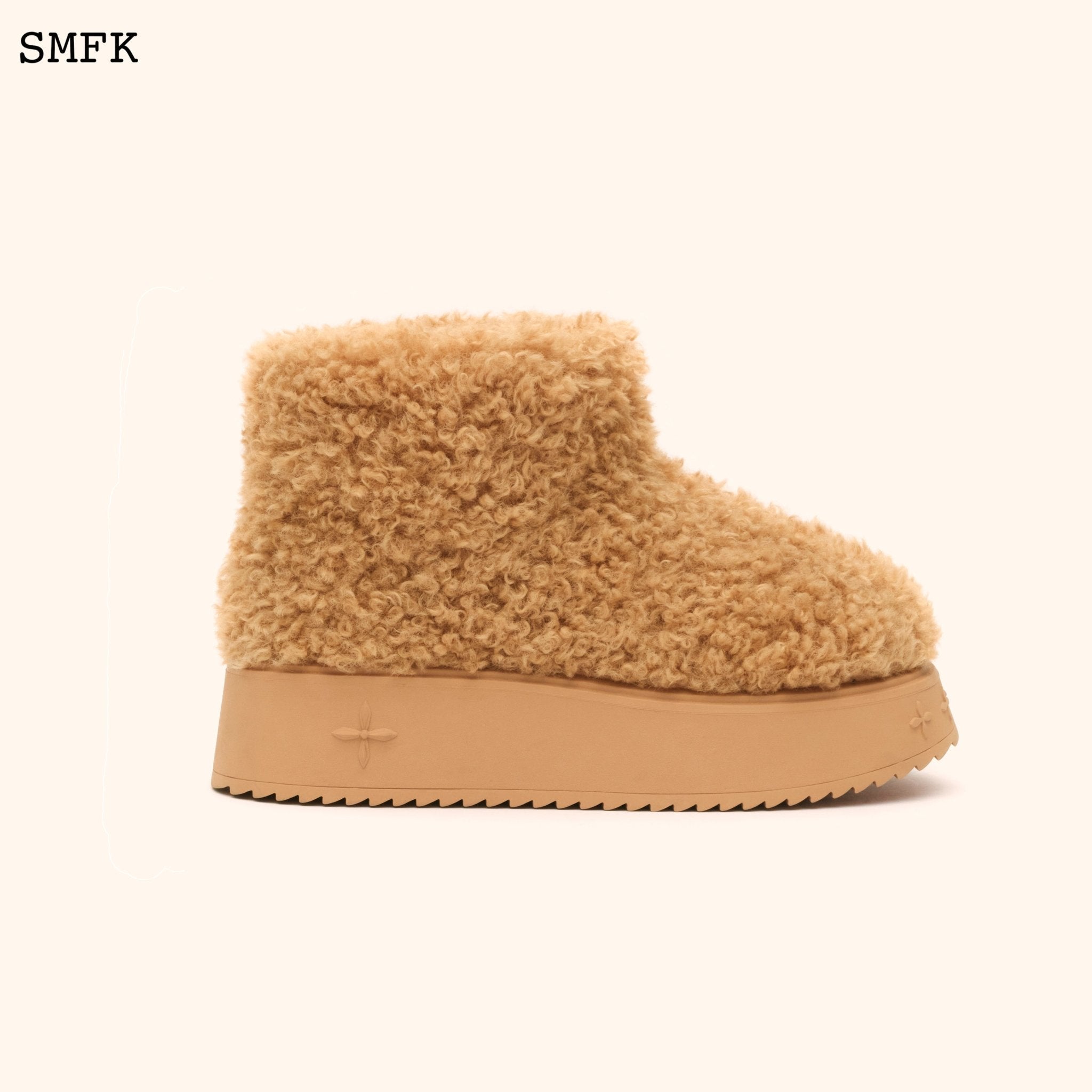 SMFK Compass Woolly Wheat Fluffy Short Boots | MADA IN CHINA