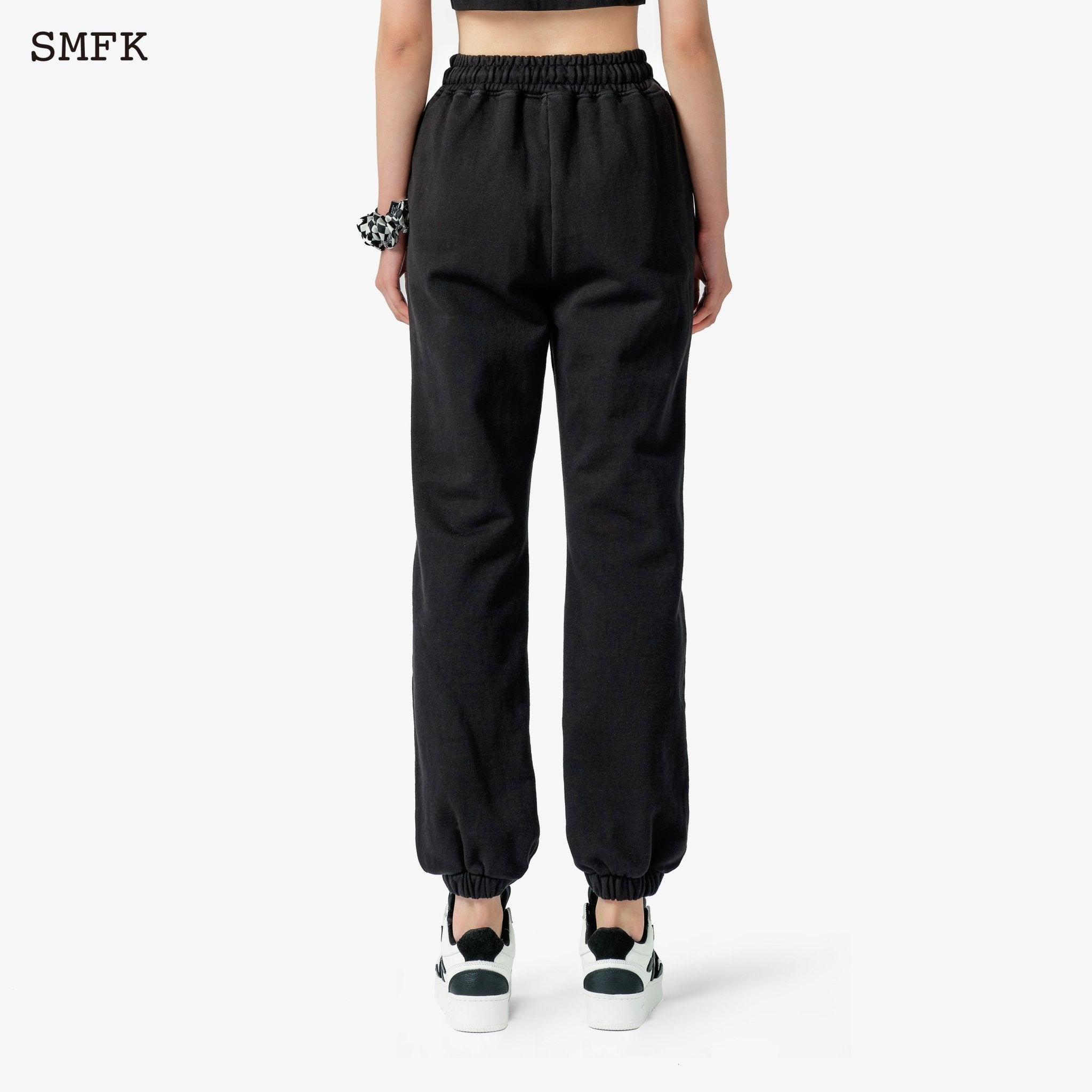 SMFK Dark Dance Jogging Pants | MADA IN CHINA