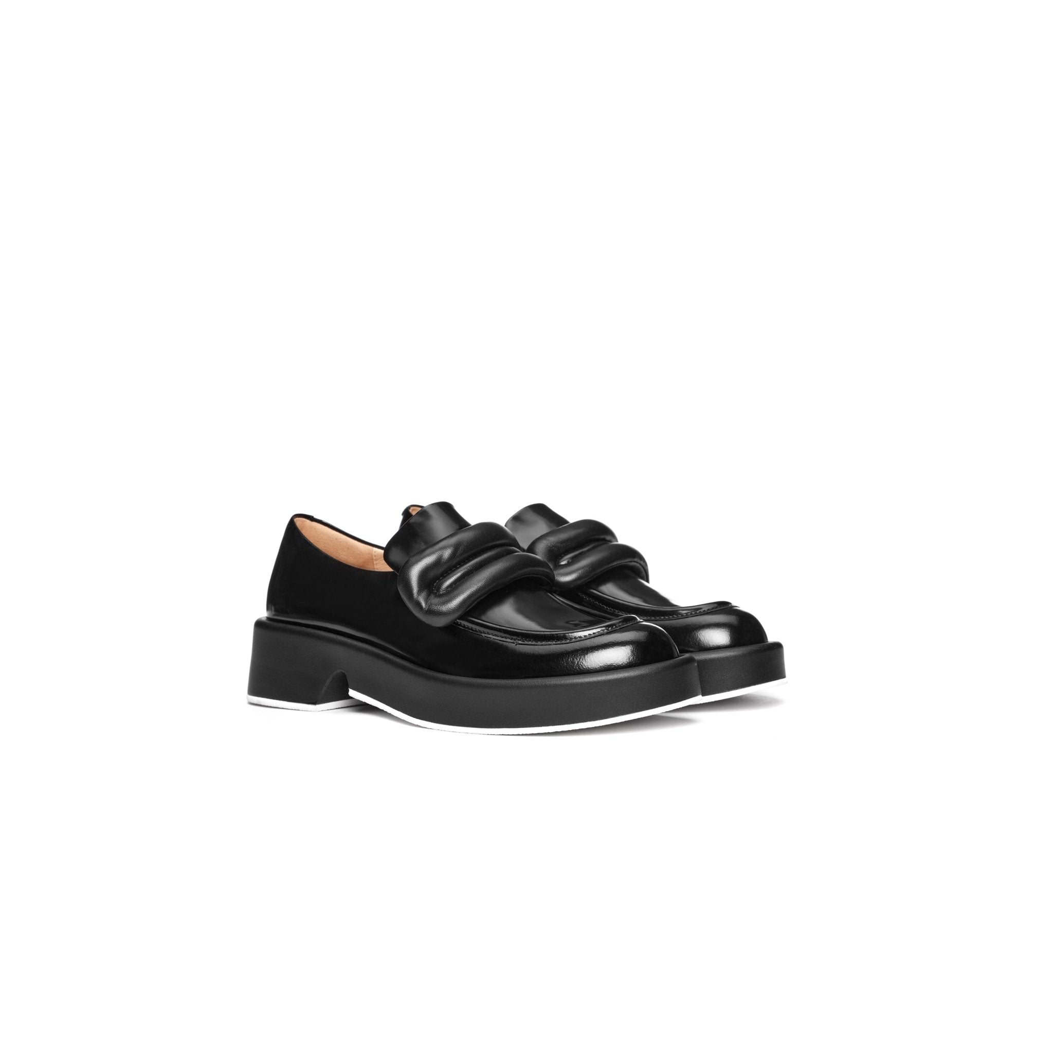 LOST IN ECHO Down Padded Uppers Non-Edged Loafers Black | MADA IN CHINA