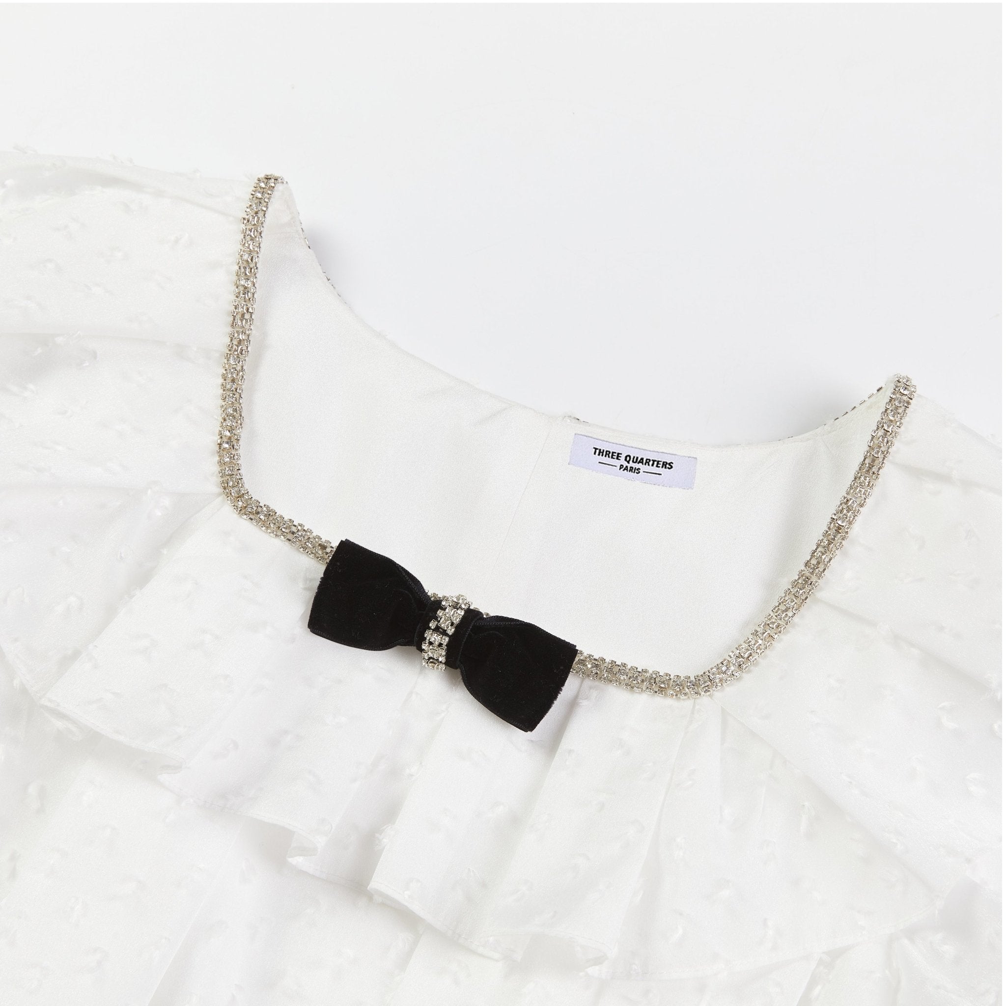 THREE QUARTERS Elegant White Top | MADA IN CHINA