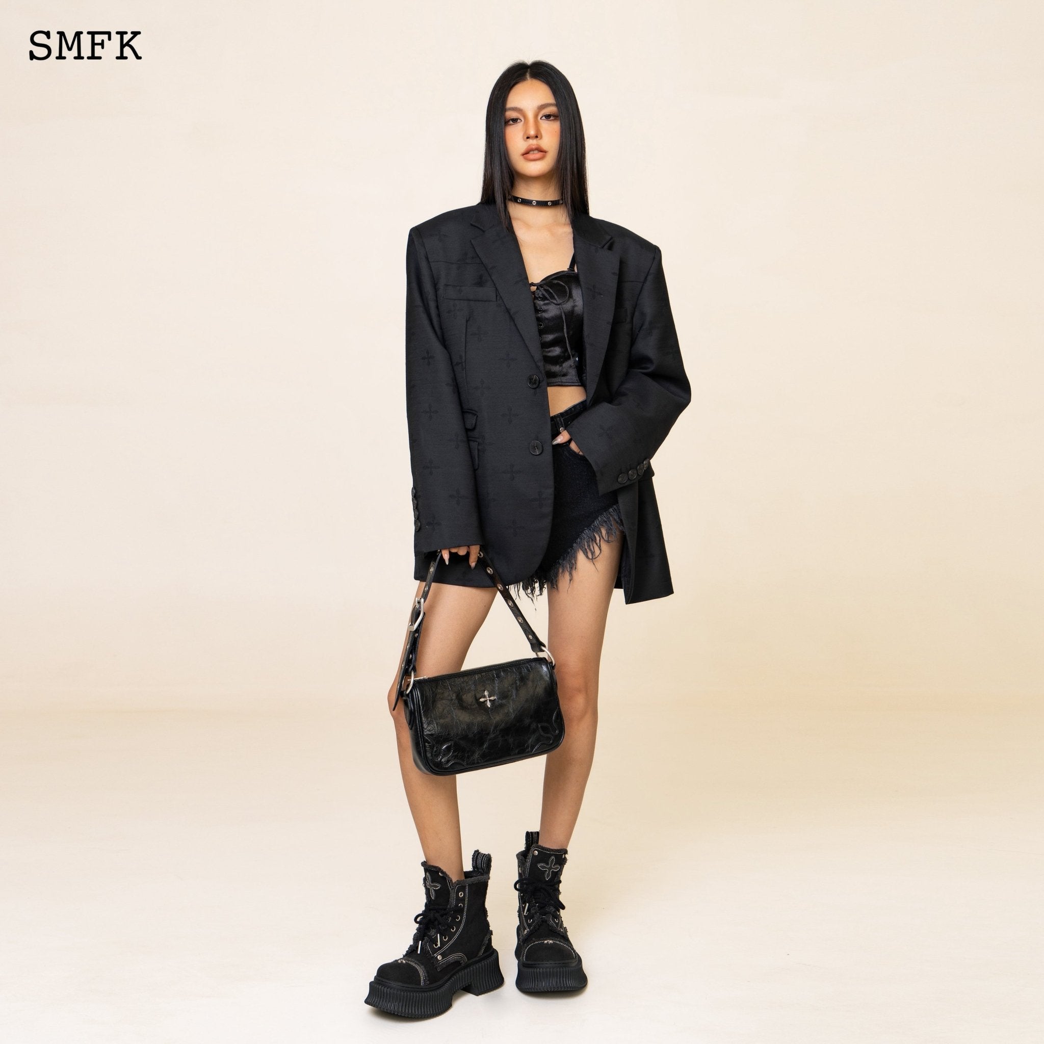 SMFK Garden Black Woolen Oversize Suit | MADA IN CHINA