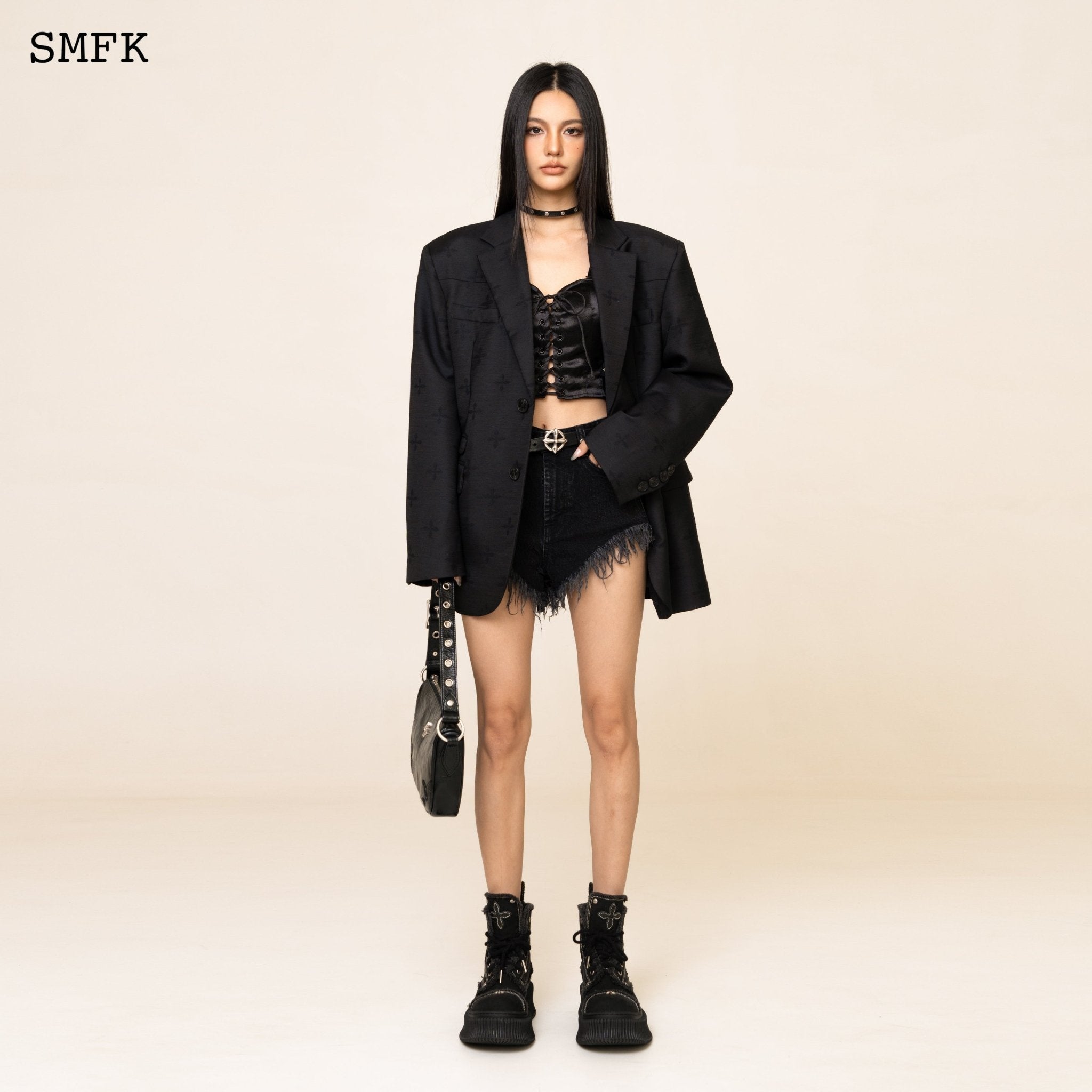 SMFK Garden Black Woolen Oversize Suit | MADA IN CHINA