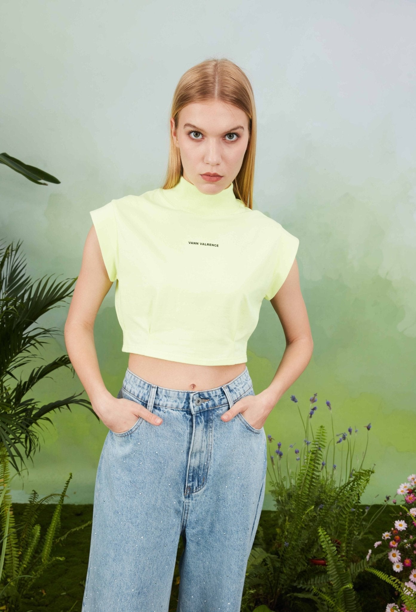 VANN VALRENCÉ Green Women Short High-neck T-shirt | MADA IN CHINA