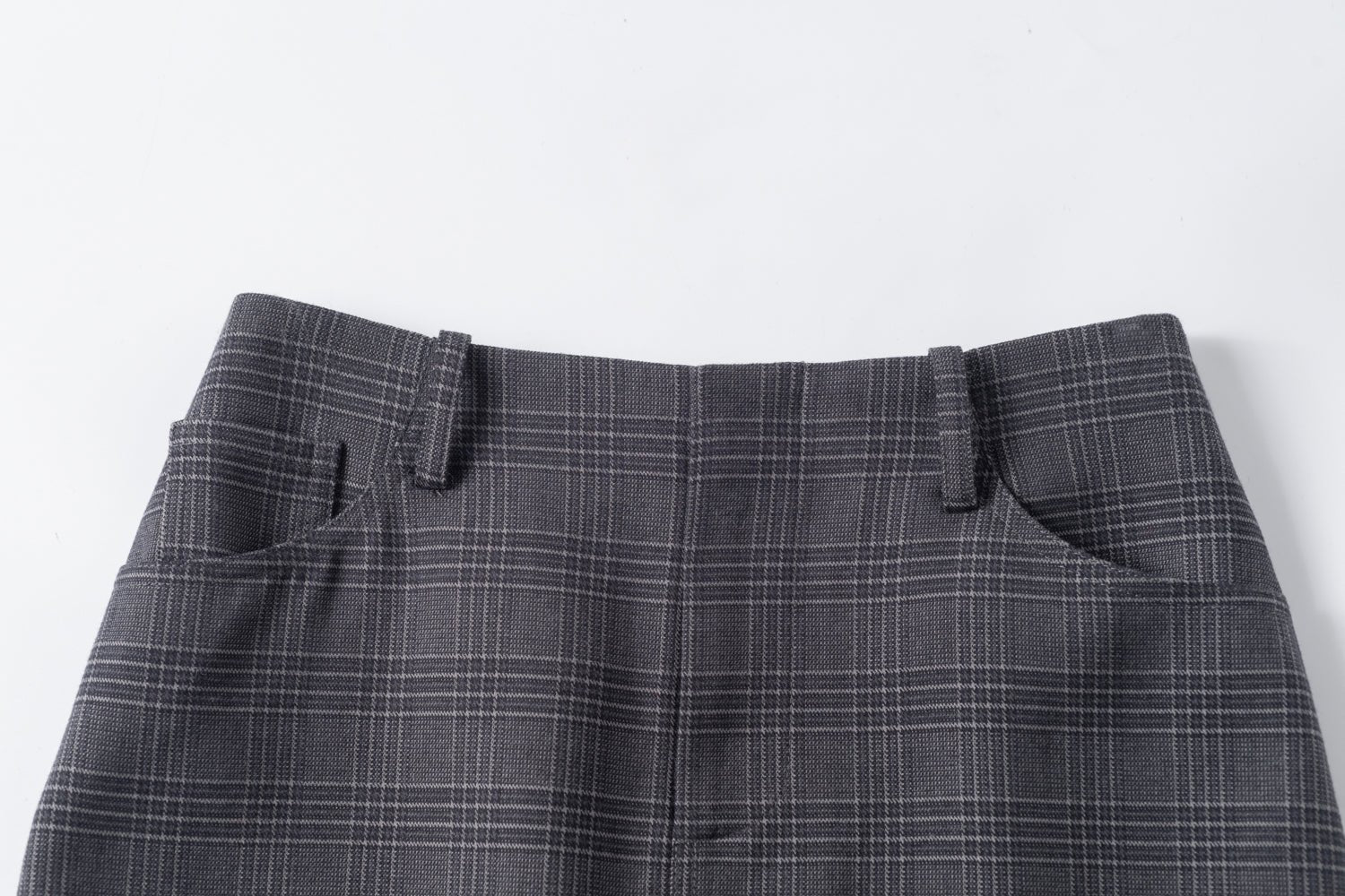 SOMESOWE Grey Checkered Skirt | MADA IN CHINA