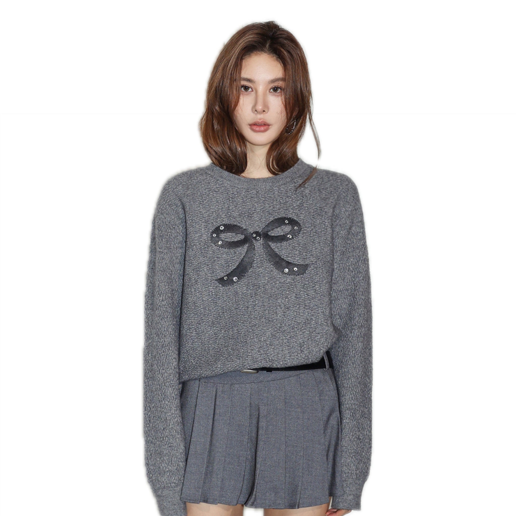 SOMESOWE Grey Embroidered Bow Crew Neck Sweater | MADA IN CHINA