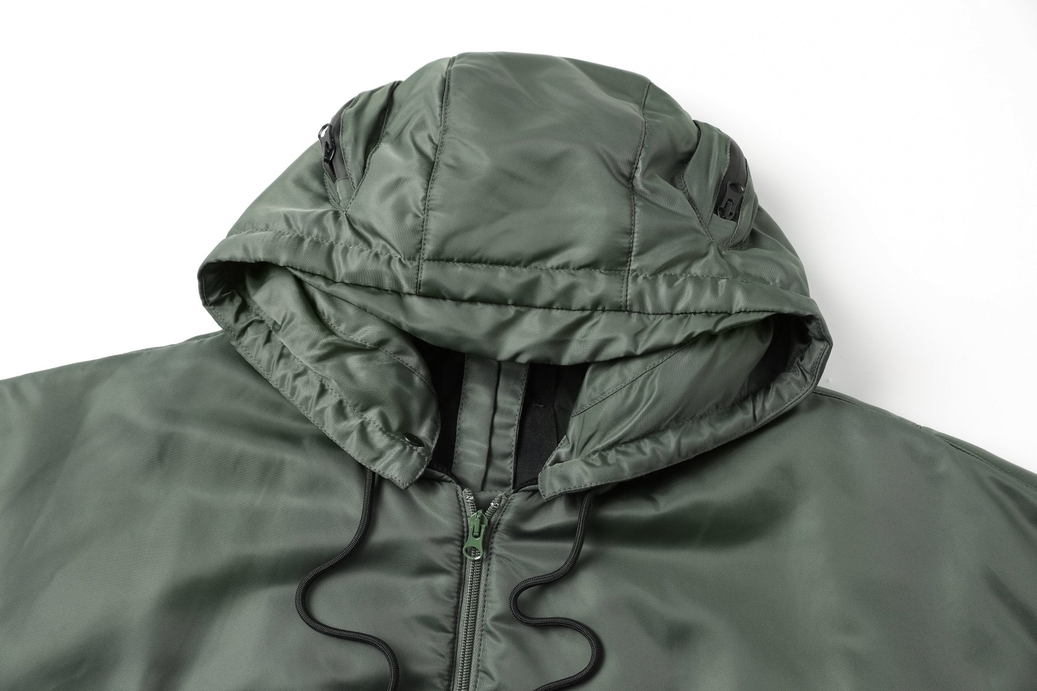 KUSIKOHC Helmet Detail Hooded Bomber | MADA IN CHINA