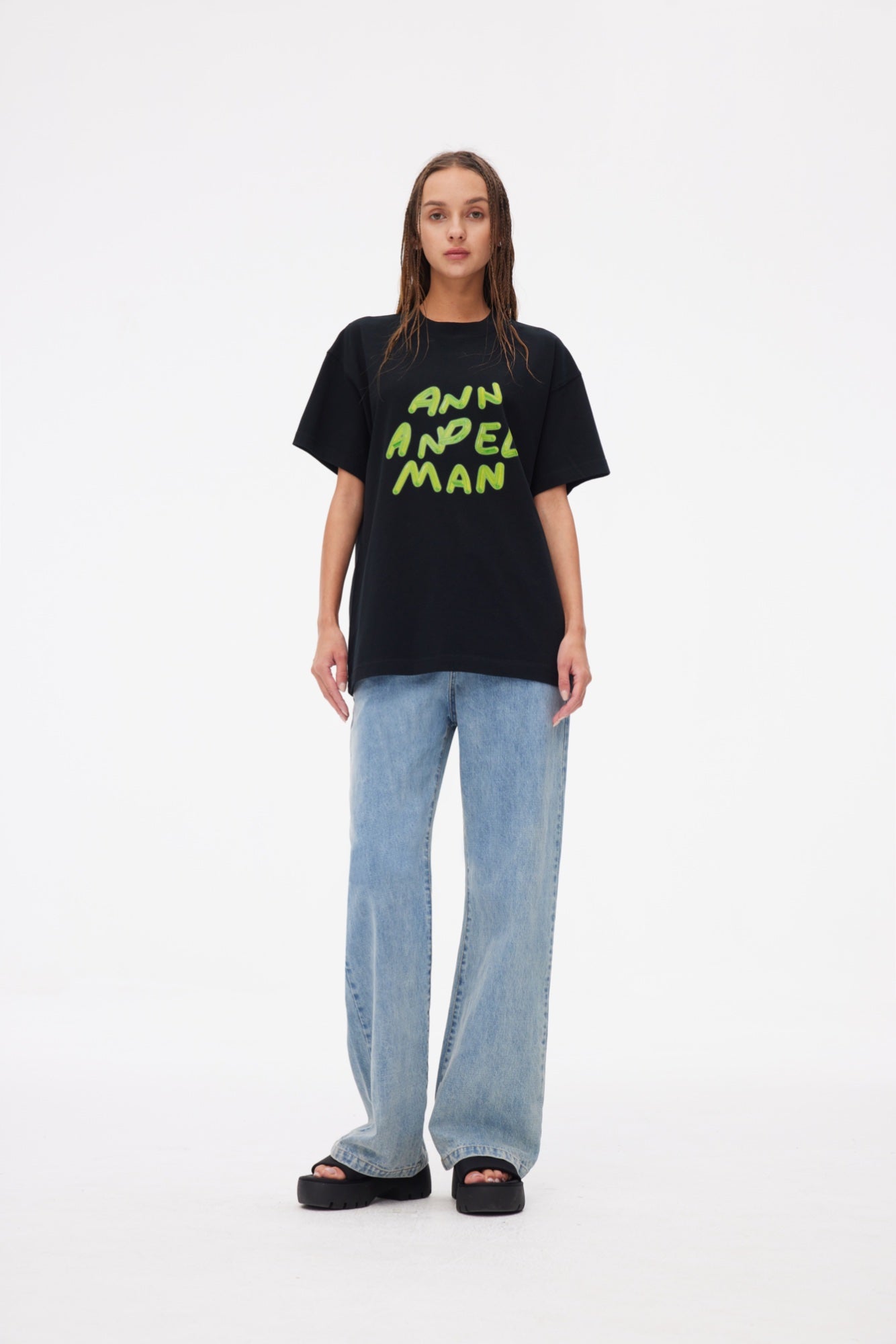 ANN ANDELMAN Jelly Letter T-shirt Black | MADA IN CHINA