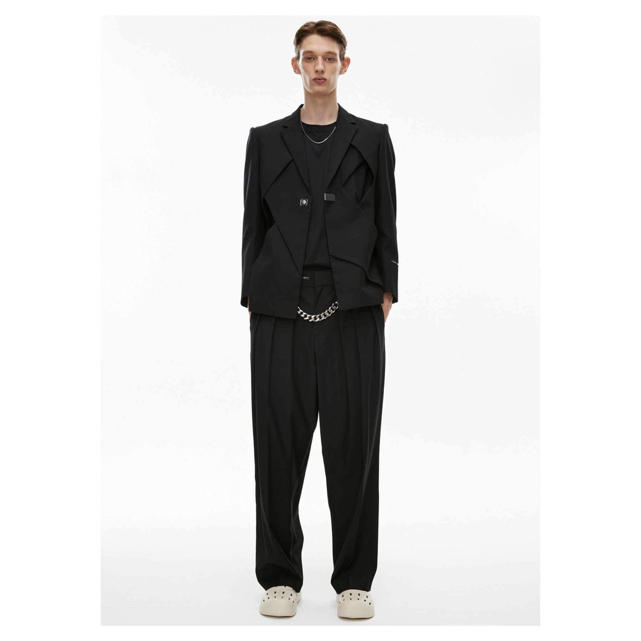 Unawares Laminated Cut Out Custom Adjustable Button Suit Black | MADA IN CHINA