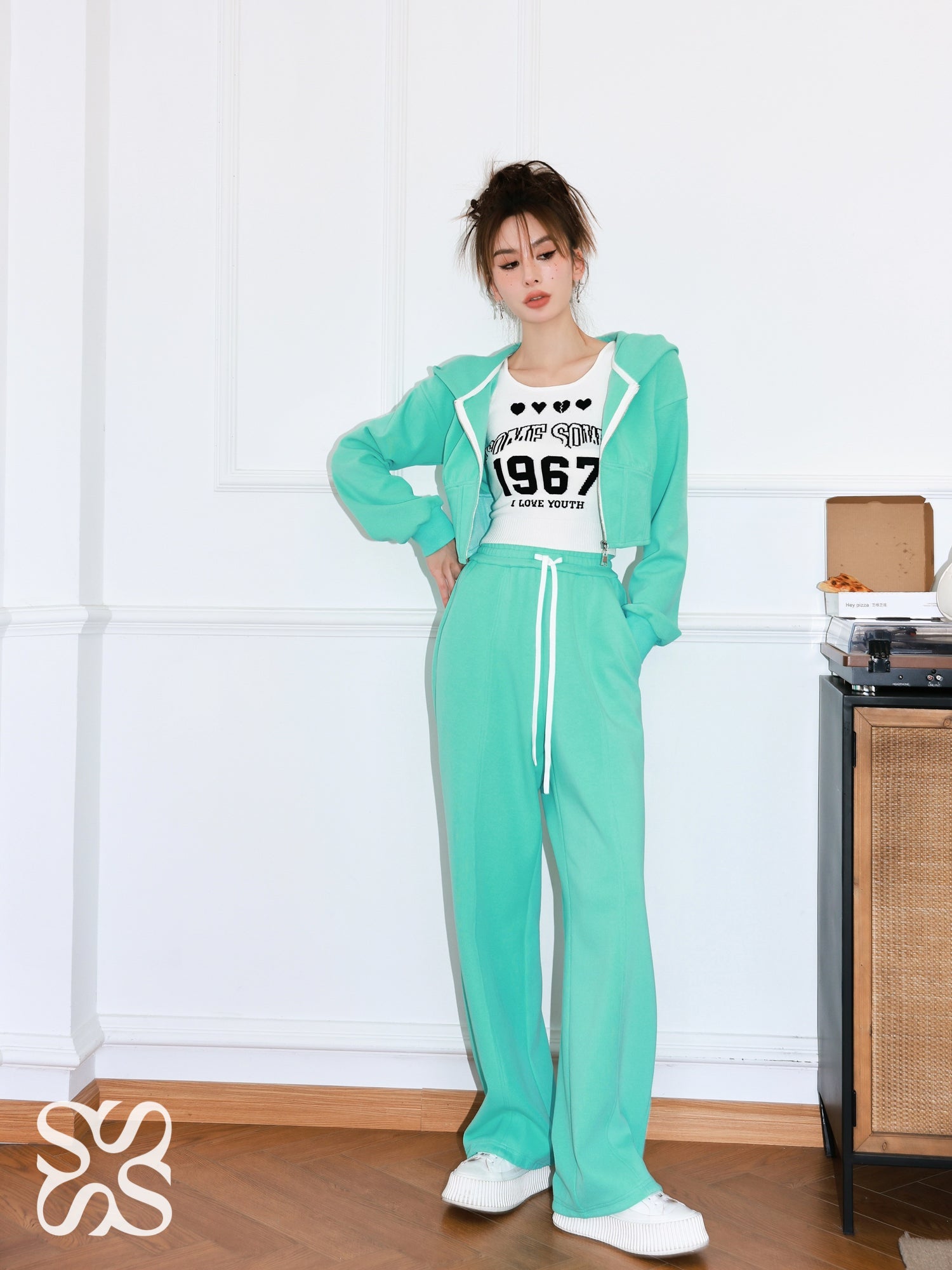 SOMESOWE Mint Green Hoodie and Pants | MADA IN CHINA