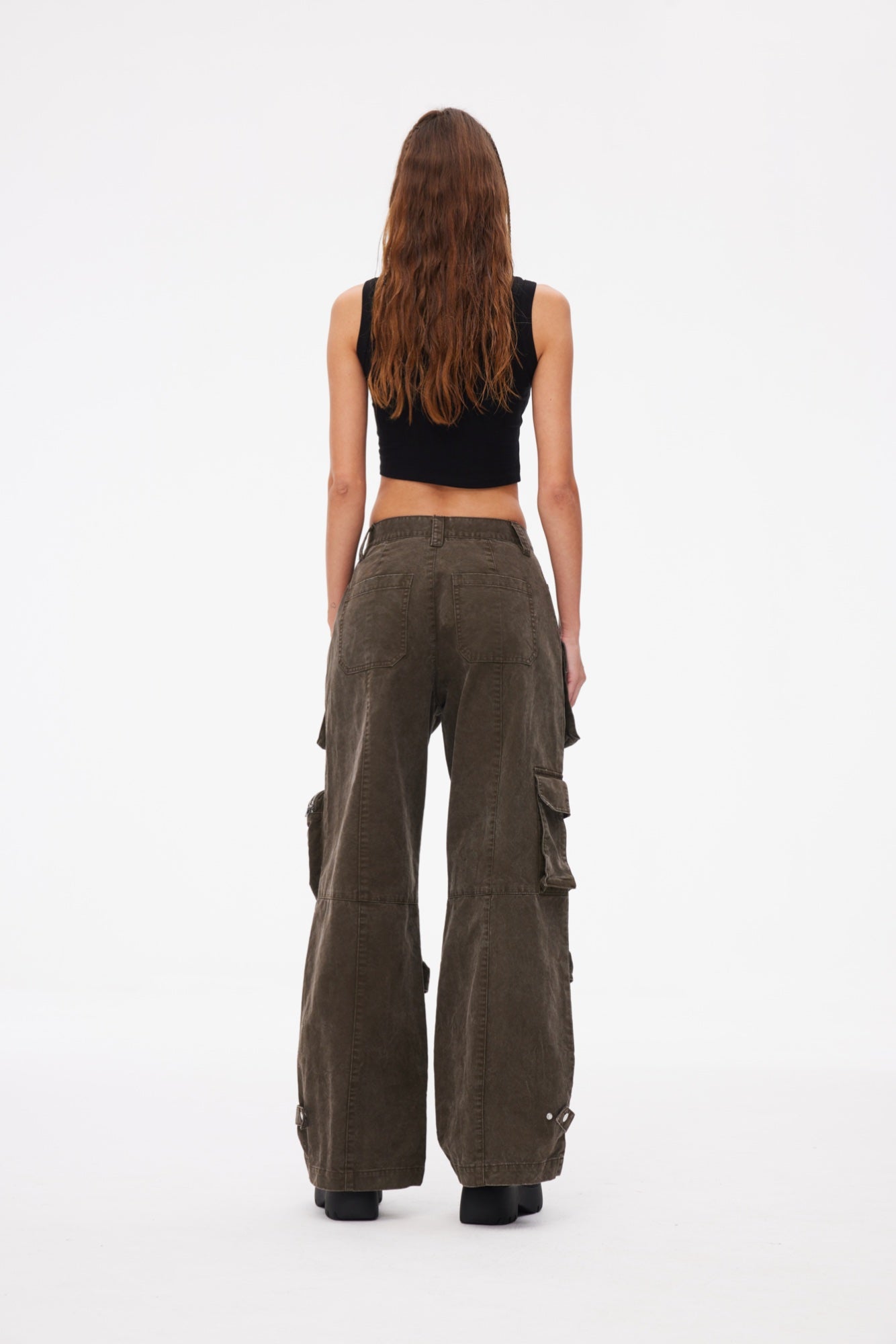 ANN ANDELMAN Multi-Pocket Wide-Leg Cargo Pants Grey | MADA IN CHINA