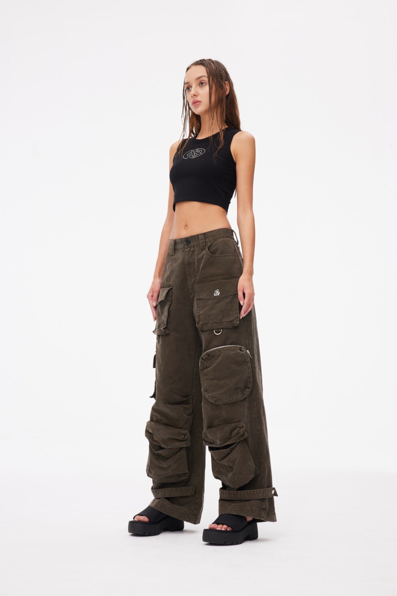 ANN ANDELMAN Multi-Pocket Wide-Leg Cargo Pants Grey | MADA IN CHINA