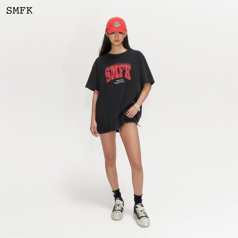 SMFK Oversized Model Black T-shirt | MADA IN CHINA