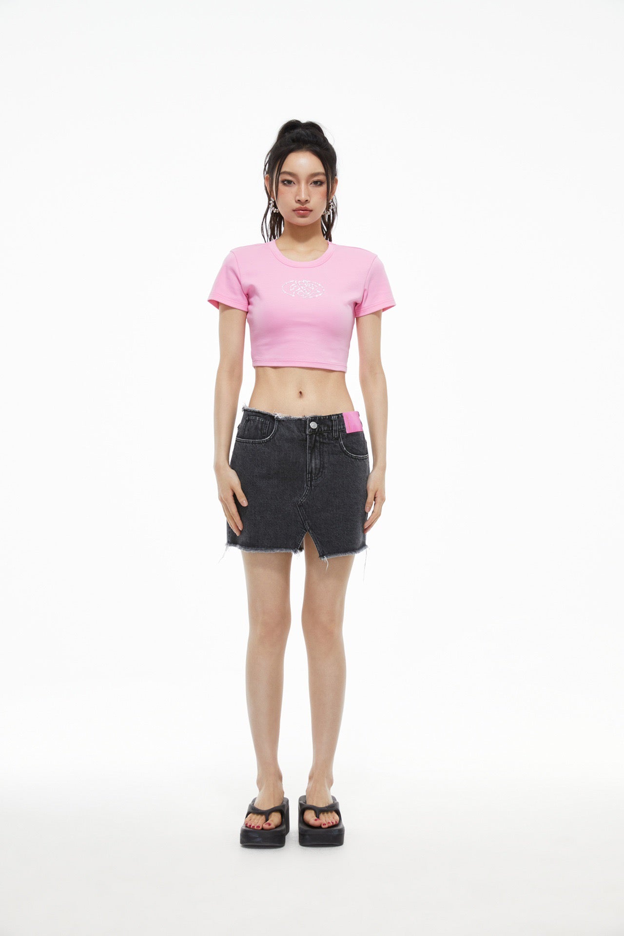 ANN ANDELMAN Short Sleeve with Diamond Logo Tee Pink | MADA IN CHINA