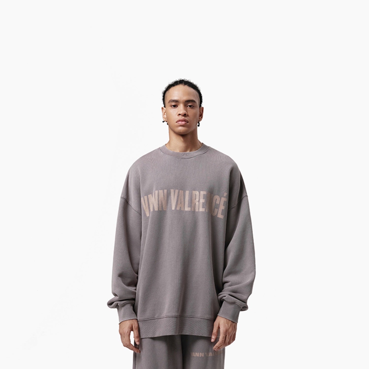 VANN VALRENCÉ Smoky Grey Logo Hoodie | MADA IN CHINA