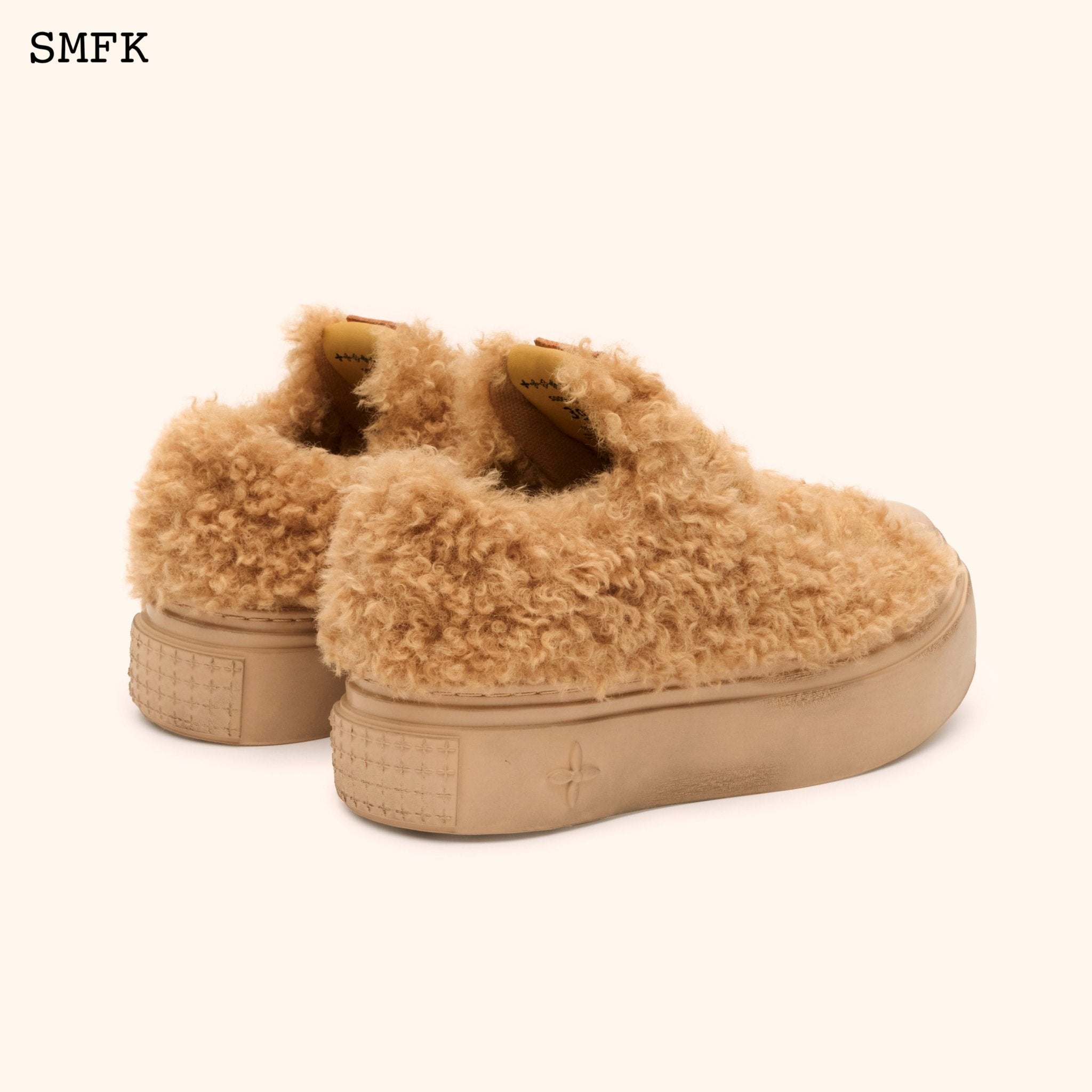 SMFK Super Model Gingerbread Furry Skate Shoes | MADA IN CHINA