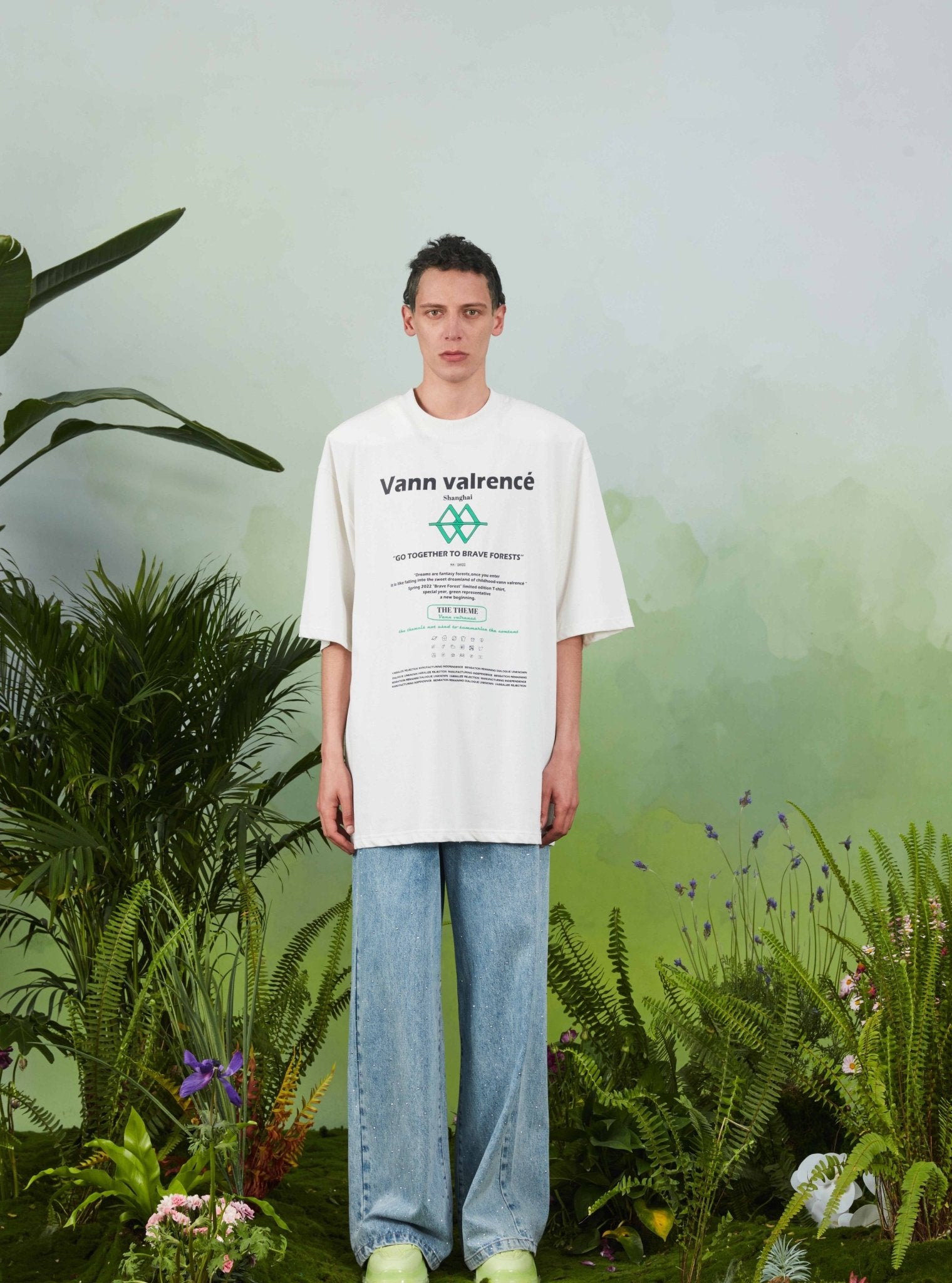 VANN VALRENCÉ White "Five Cities Linkage" Limited Compassion T-shirt | MADA IN CHINA