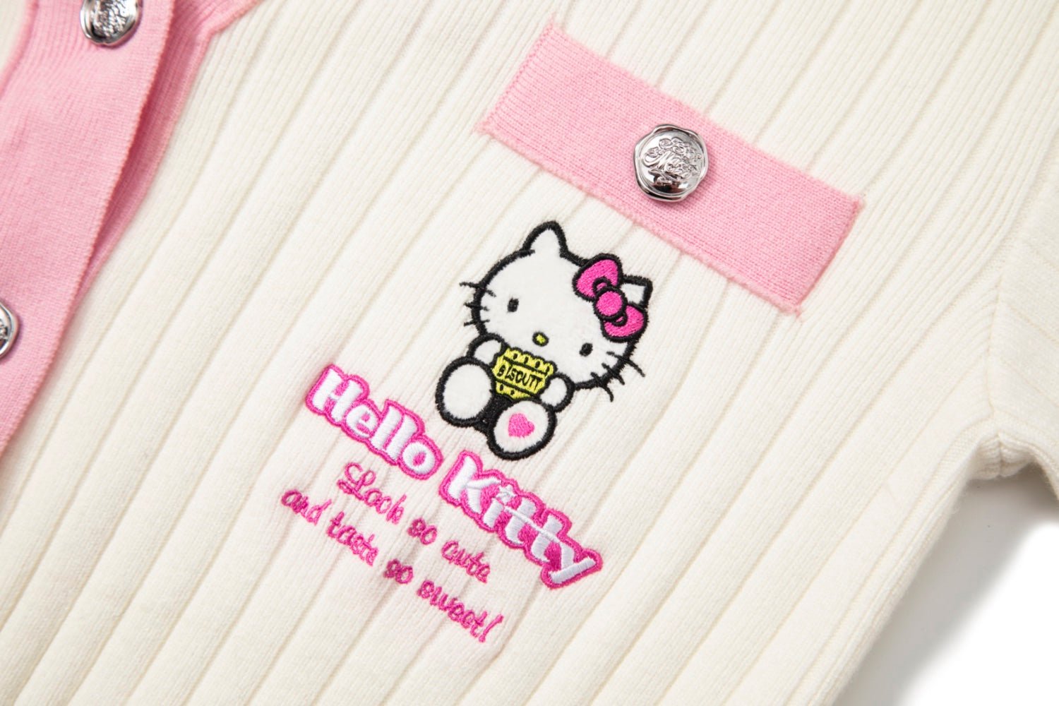 13DE MARZO White Hello Hitty Bear Heart Cardigan | MADA IN CHINA