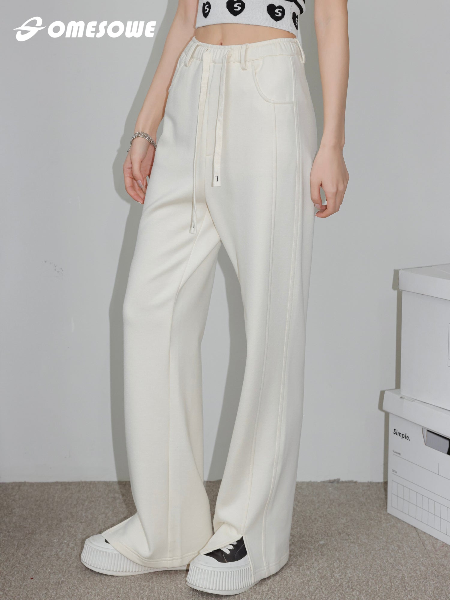 SOMESOWE White Straight Pants | MADA IN CHINA