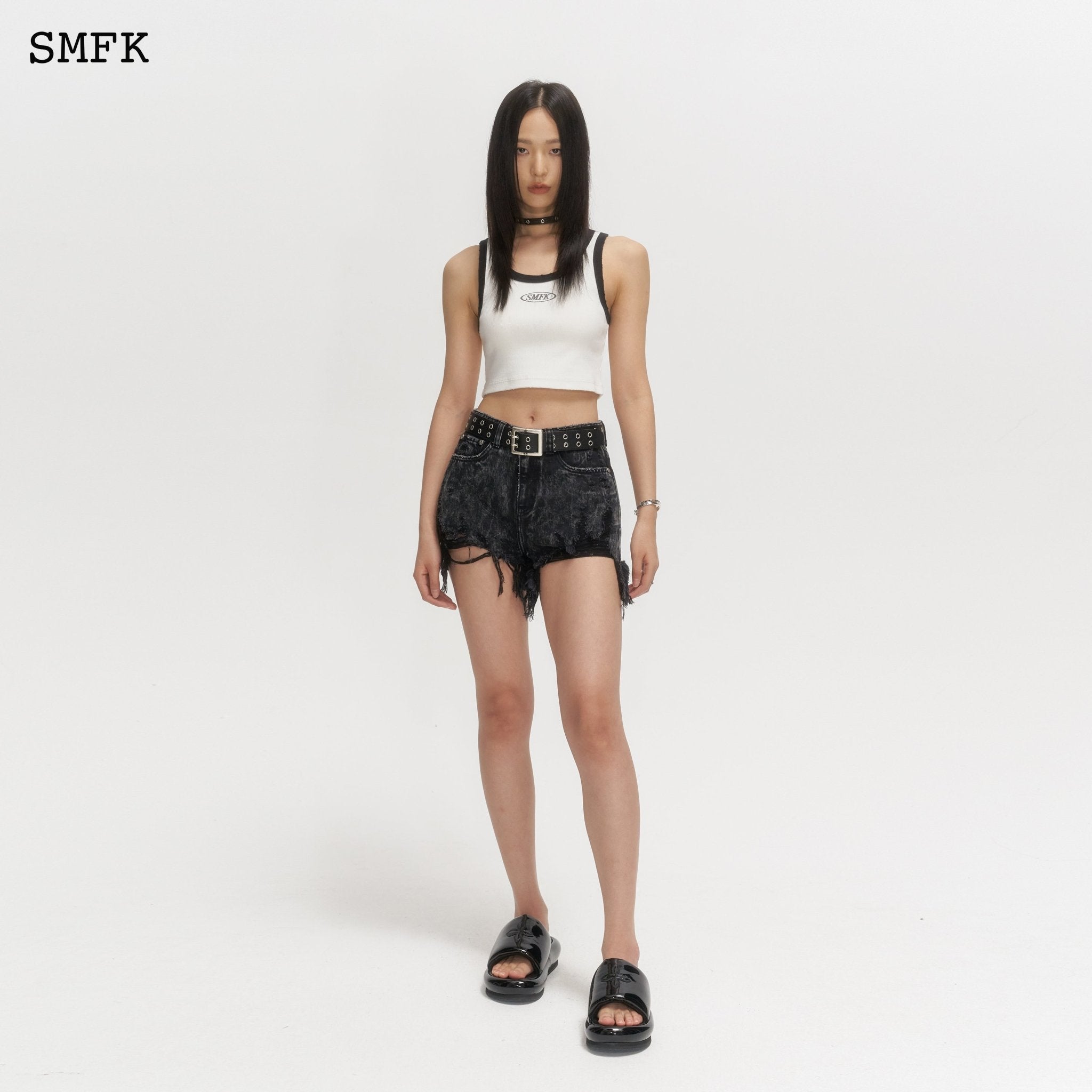 SMFK Wild World Short Black Jeans | MADA IN CHINA