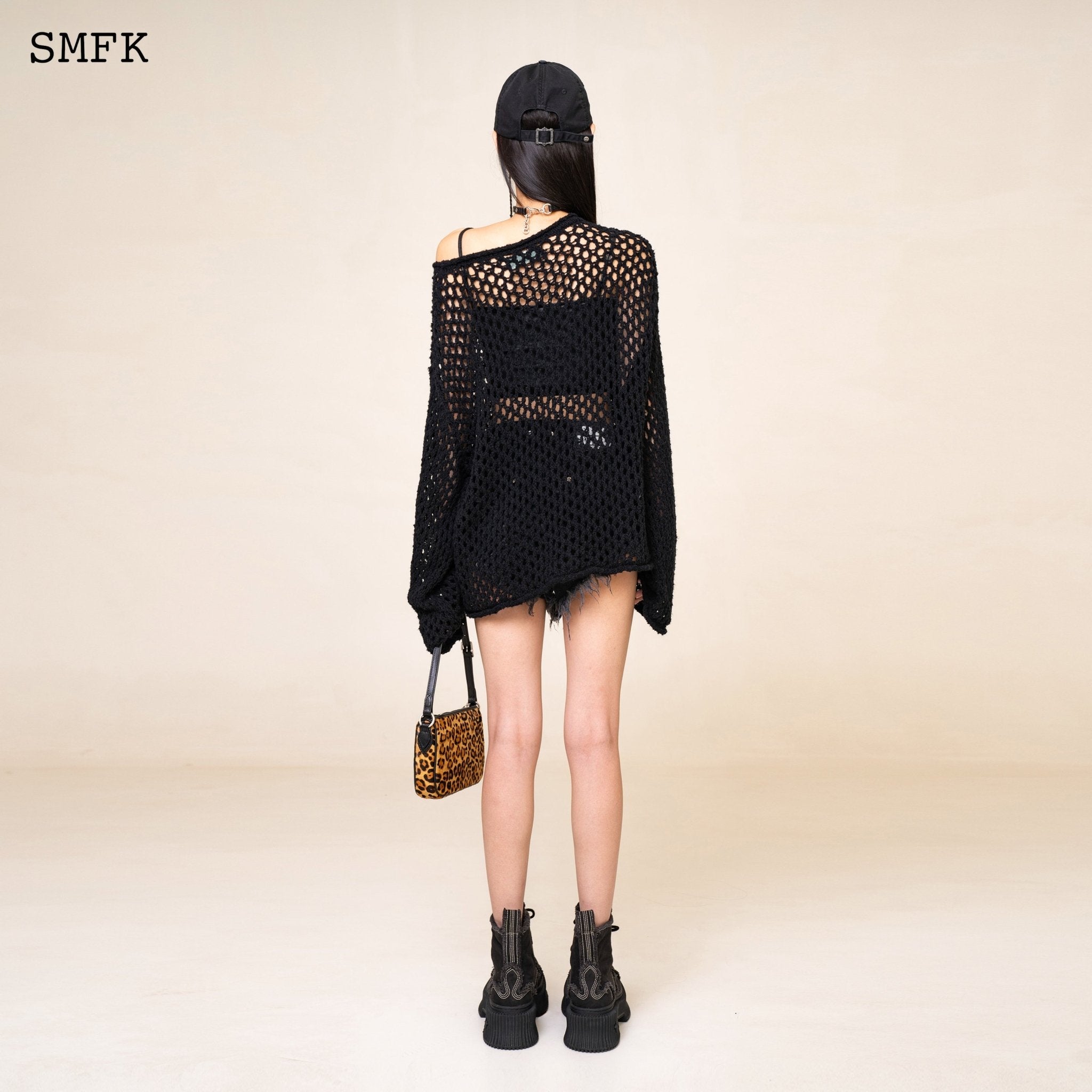 SMFK WildWorld Black Spider Web Hoodie Smock | MADA IN CHINA