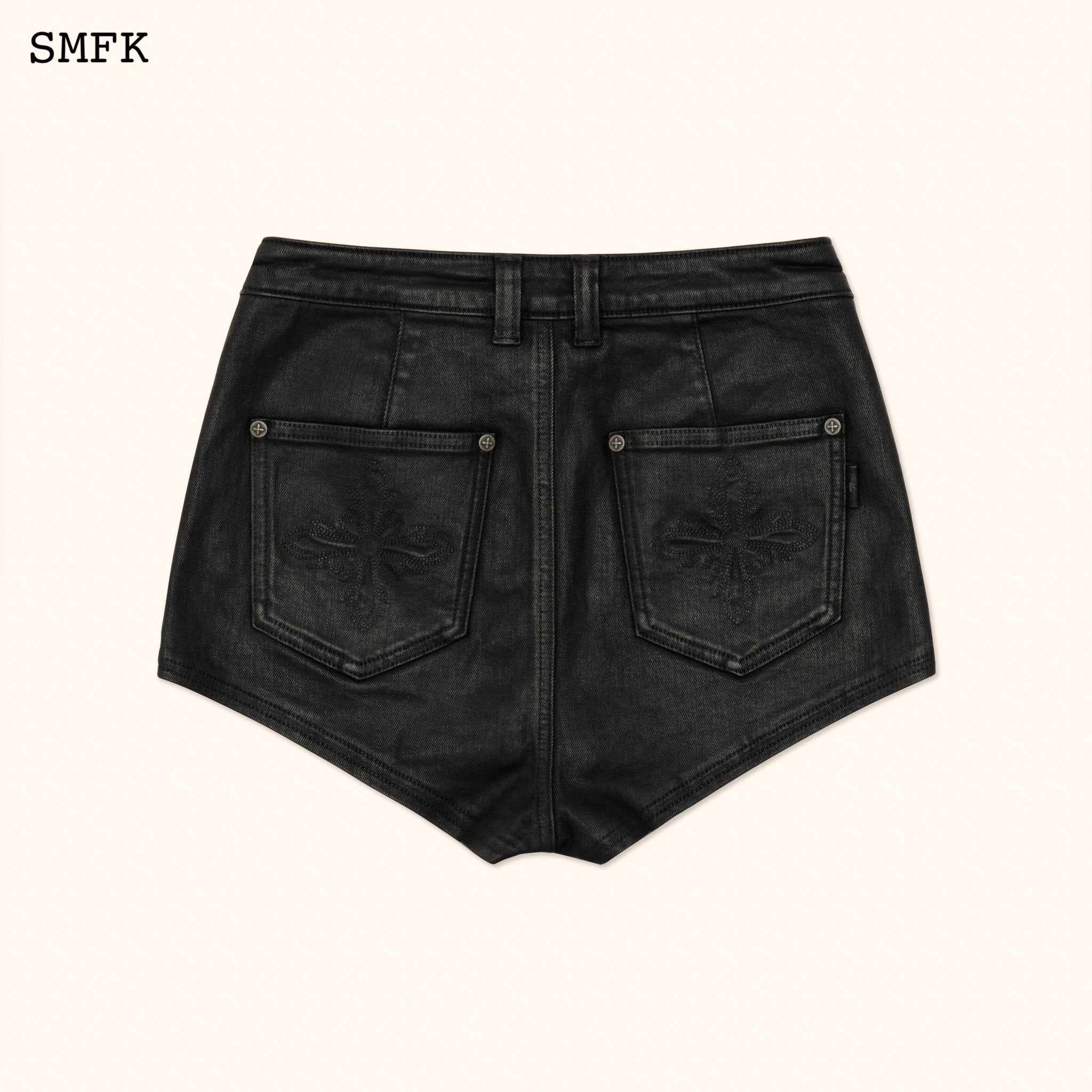 SMFK WildWorld Dancer Spotlight Mini Pants | MADA IN CHINA